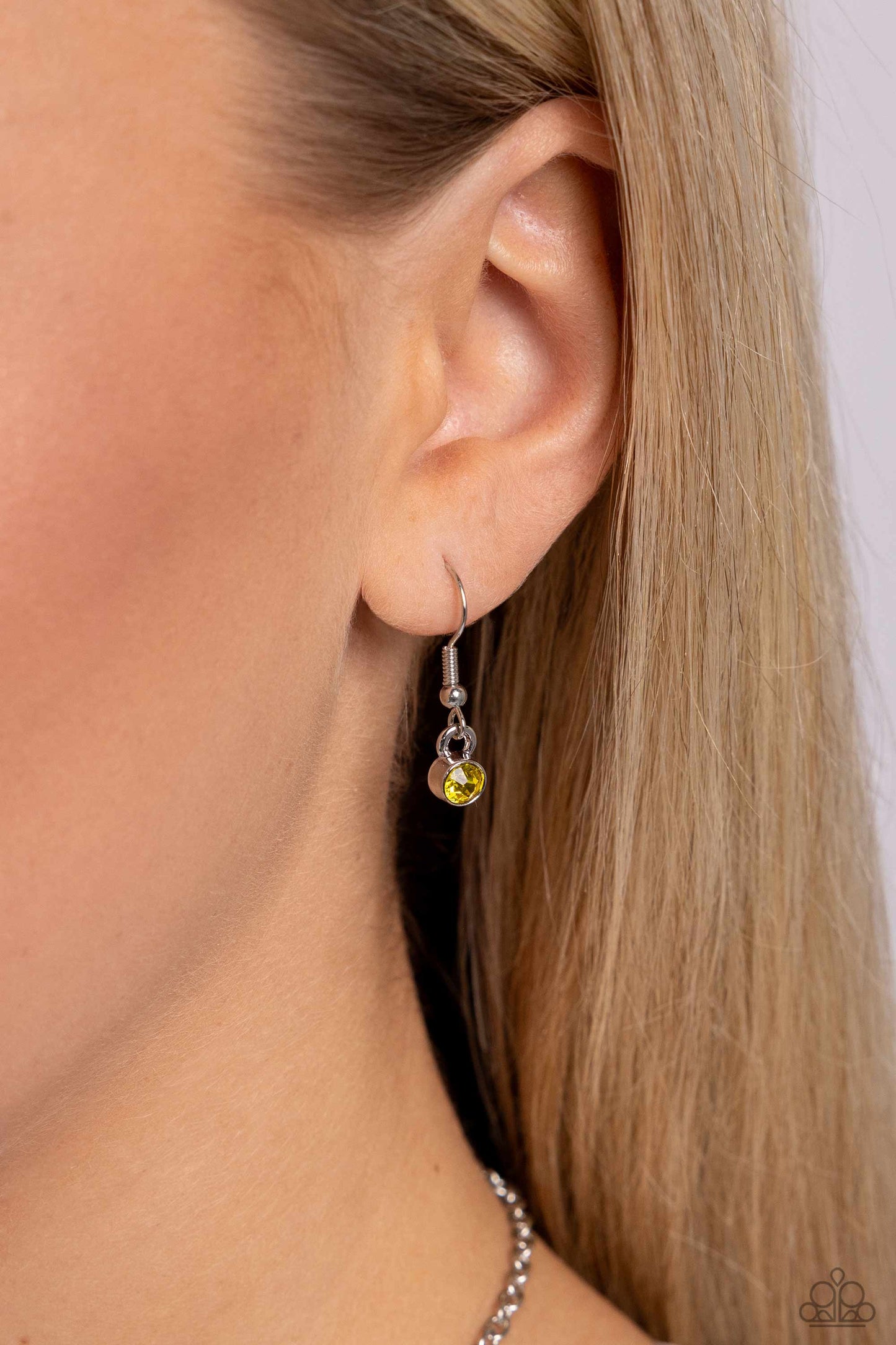 Aerial Academy - Yellow Necklace - Paparazzi - Dare2bdazzlin N Jewelry