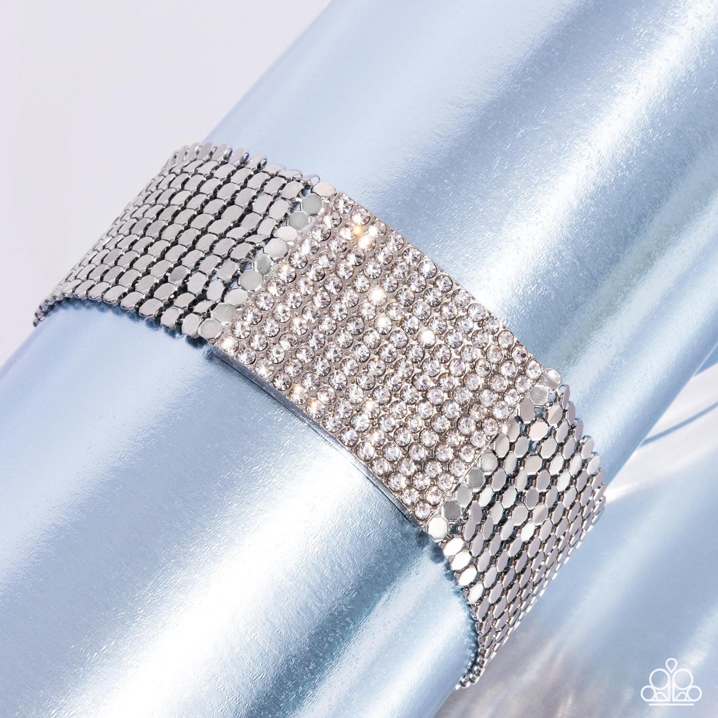 Disco Dame - White Bracelet - Paparazzi - Dare2bdazzlin N Jewelry