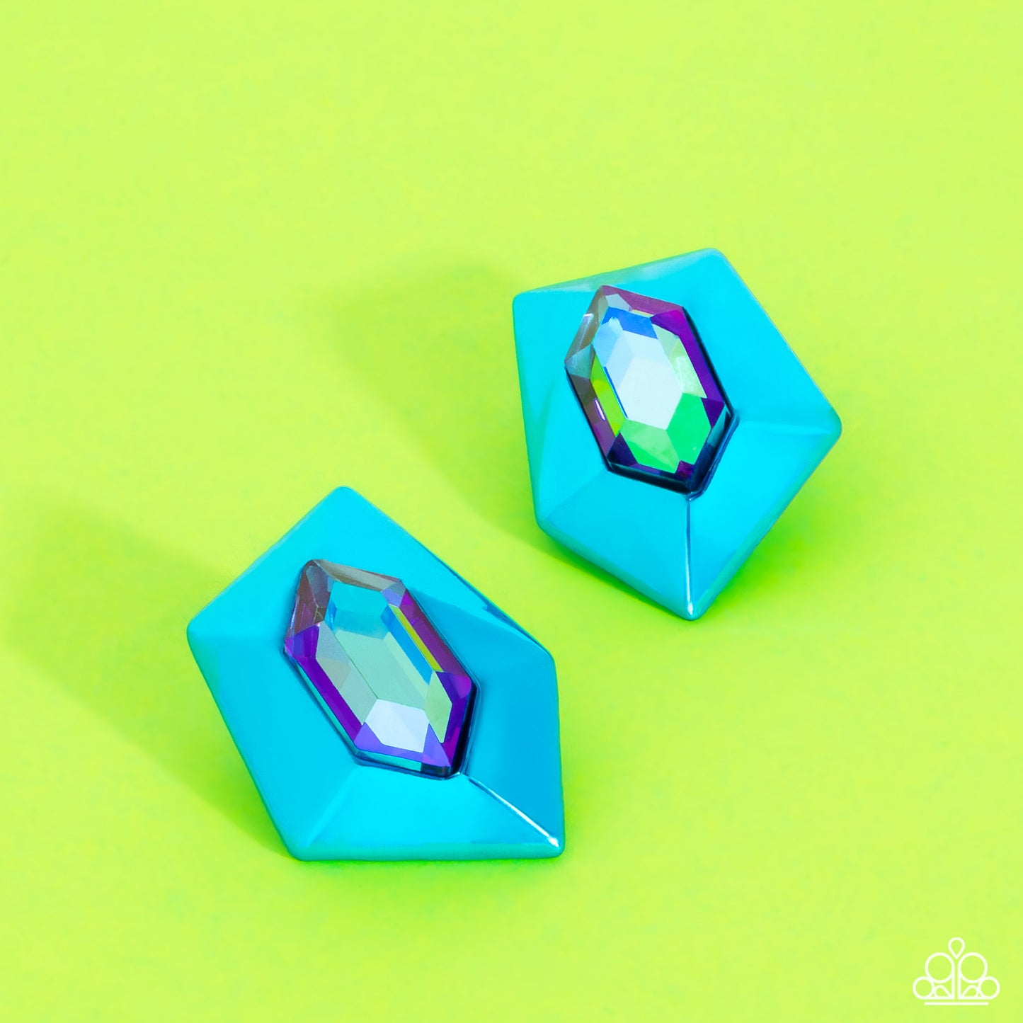 Dauntless Detail - Blue Clip-On Earring - Paparazzi - Dare2bdazzlin N Jewelry