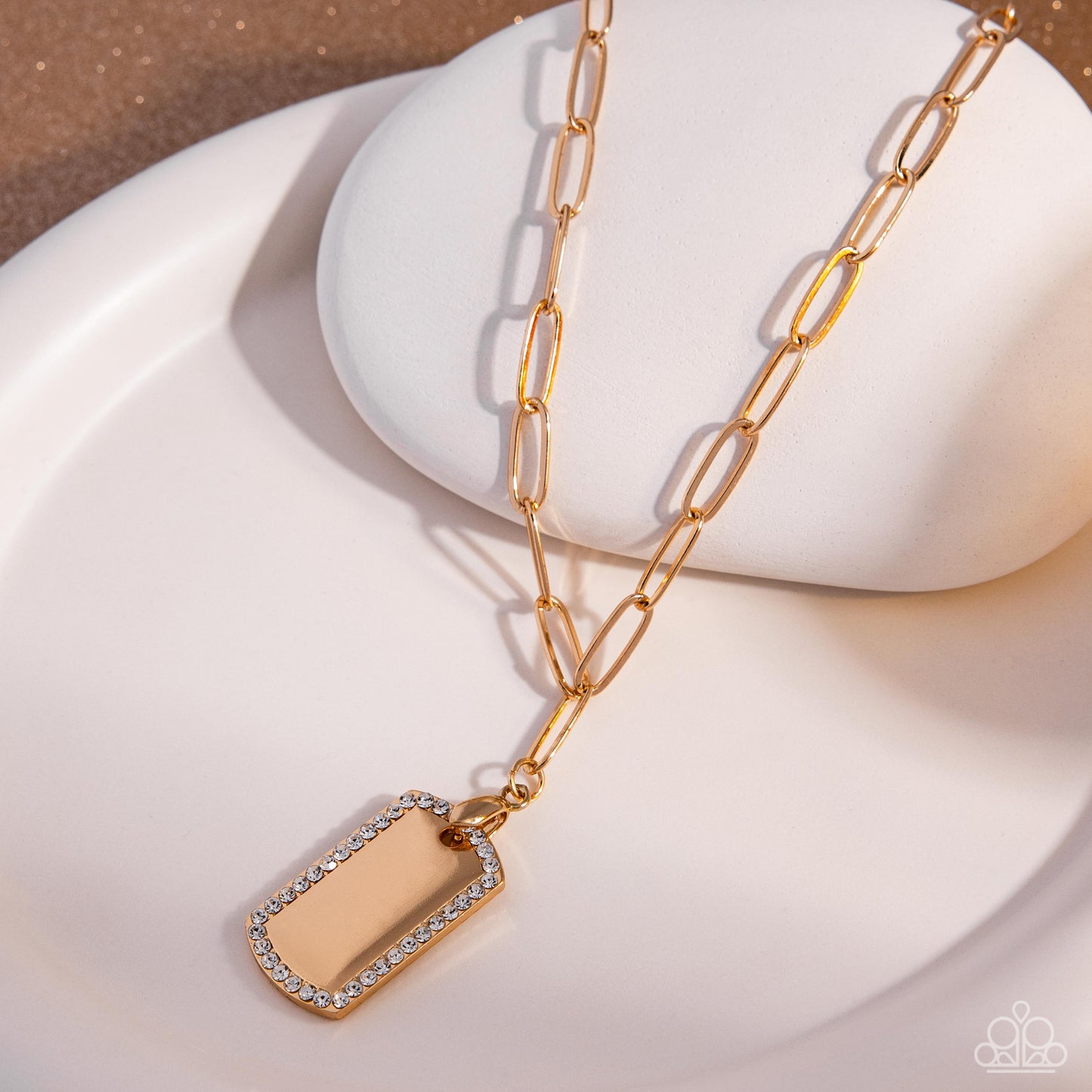 Simple Street - Gold Necklace - Paparazzi - Dare2bdazzlin N Jewelry