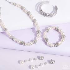 Fiercely 5th Avenue - Fashion Fix Set - November 2024 - Dare2bdazzlin N Jewelry