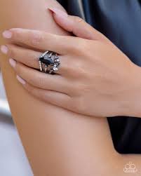 Beggin' for Bling Black Ring - Paparazzi - Dare2bdazzlin N Jewelry