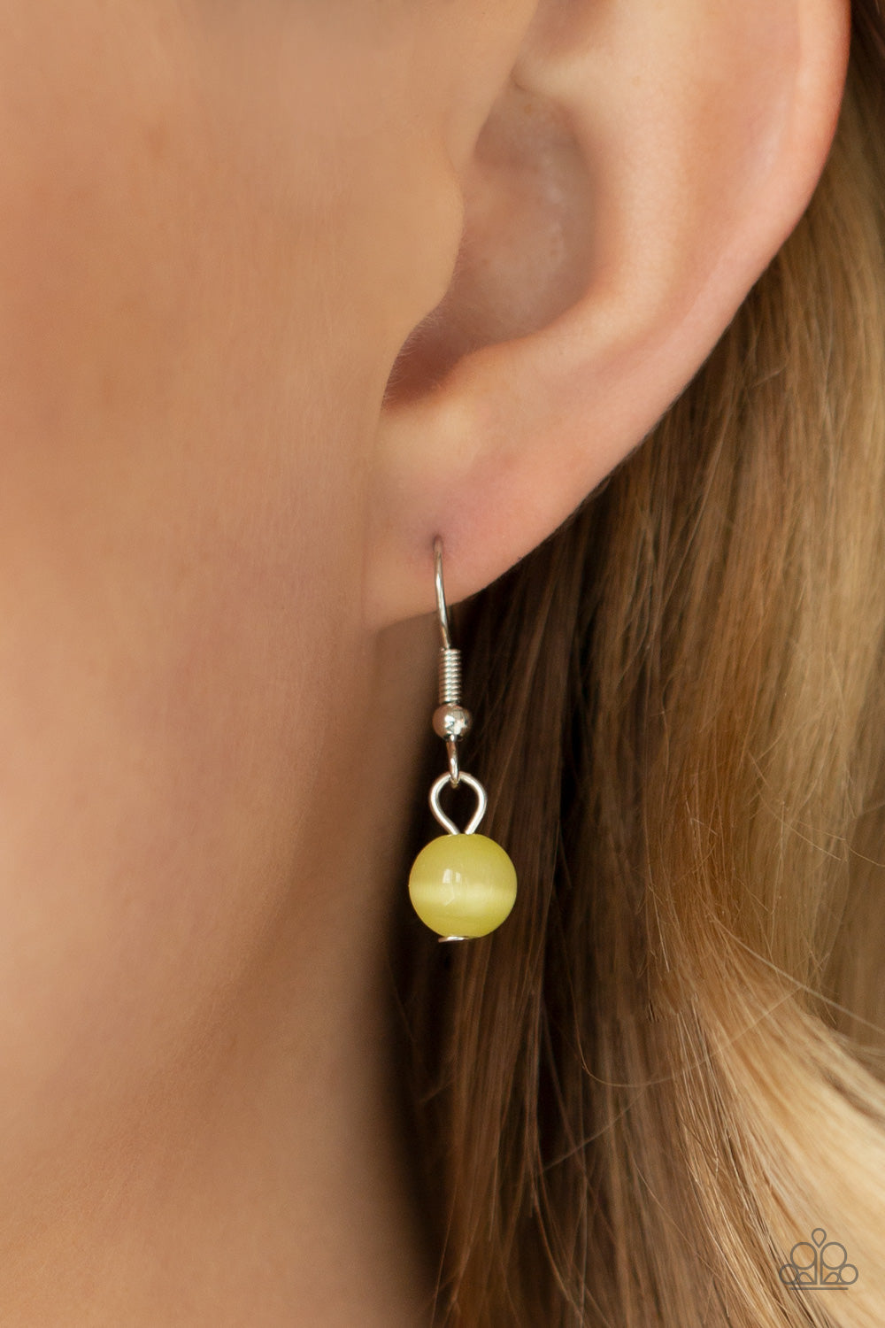 Look Into My Aura - Yellow Necklace - Paparazzi - Dare2bdazzlin N Jewelry