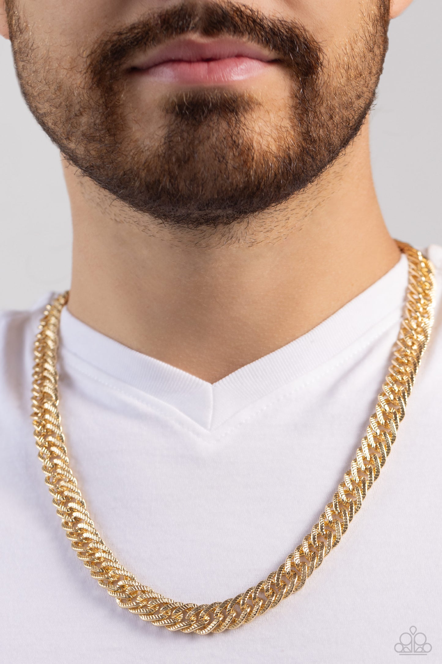 In The END ZONE - Gold Necklace - Paparazzi - Dare2bdazzlin N Jewelry