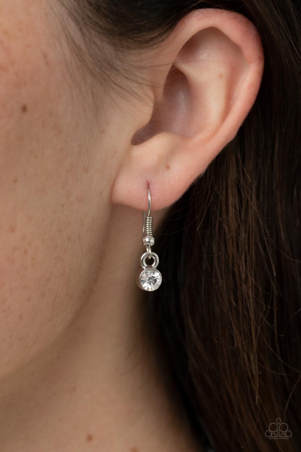 Understated Dazzle - Red Necklace - Paparazzi - Dare2bdazzlin N Jewelry