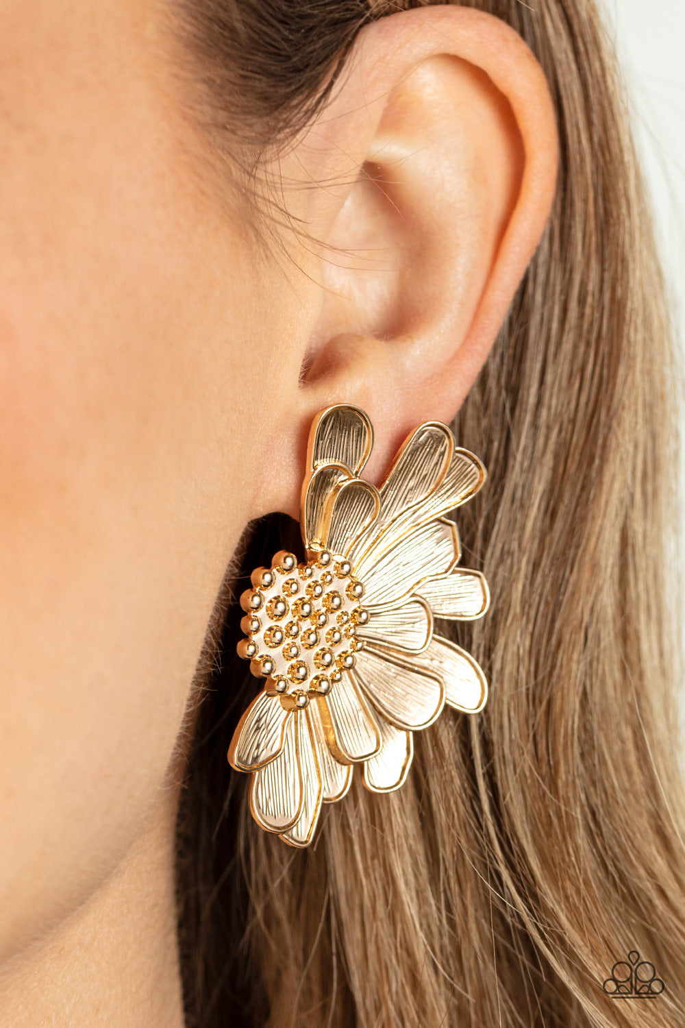 Farmstead Meadow - Gold Earring - Paparazzi - Dare2bdazzlin N Jewelry