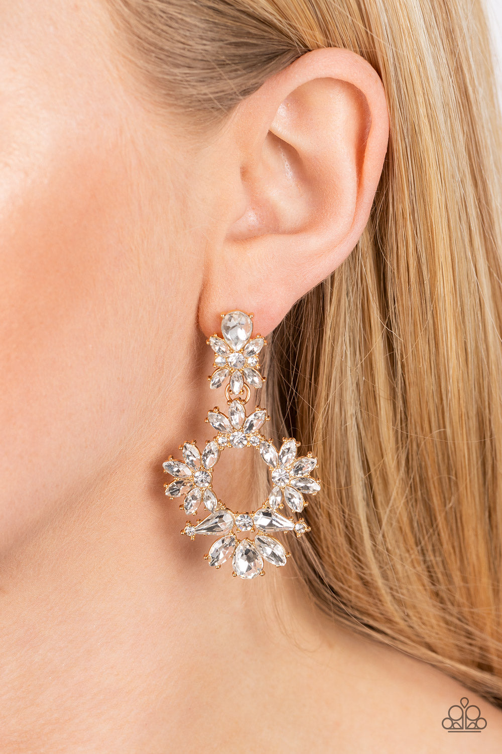 Leave them Speechless - Gold Earring - Paparazzi - Dare2bdazzlin N Jewelry
