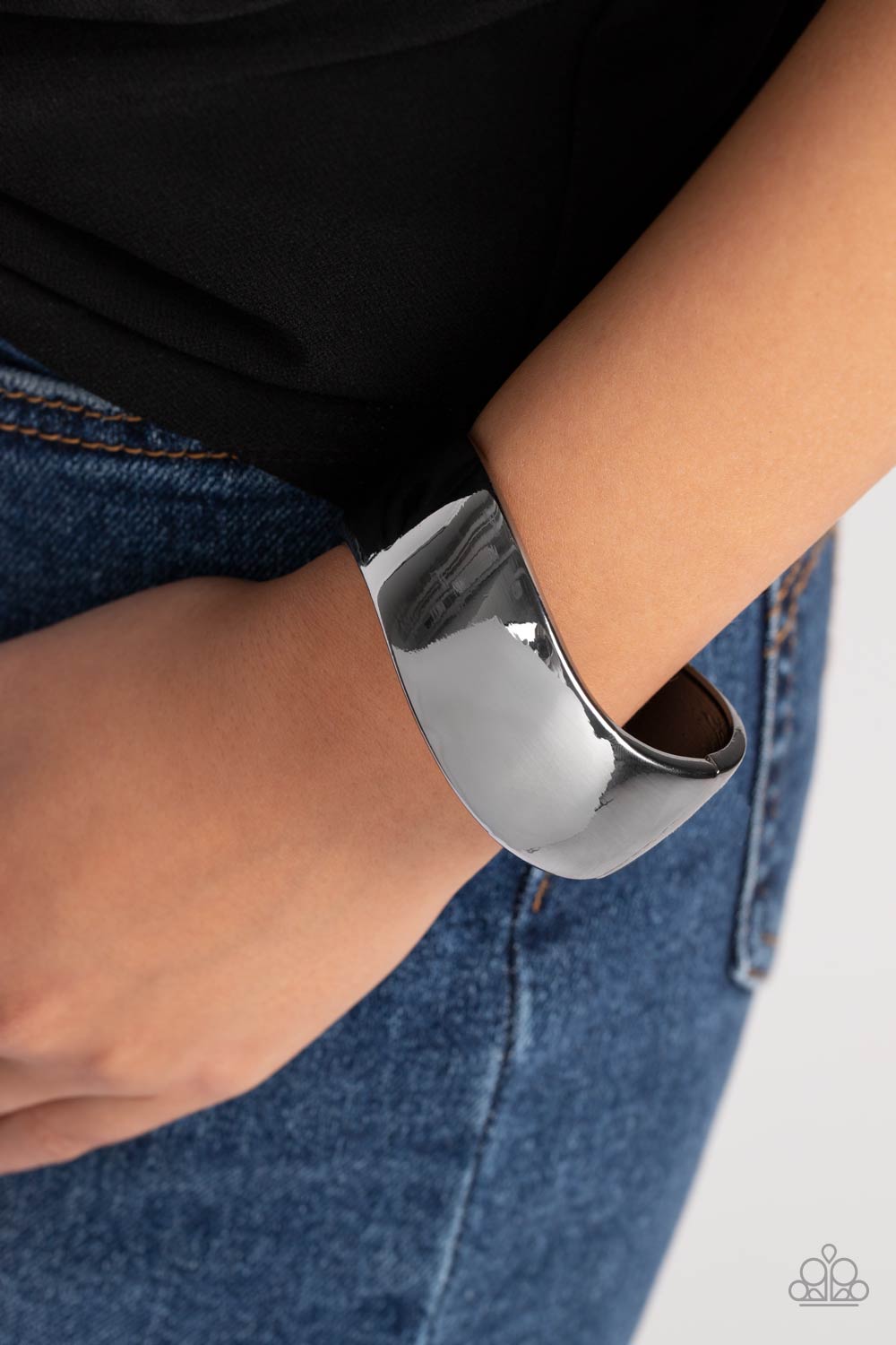 Urban Anchor - Black Bracelet - Paparazzi - Dare2bdazzlin N Jewelry