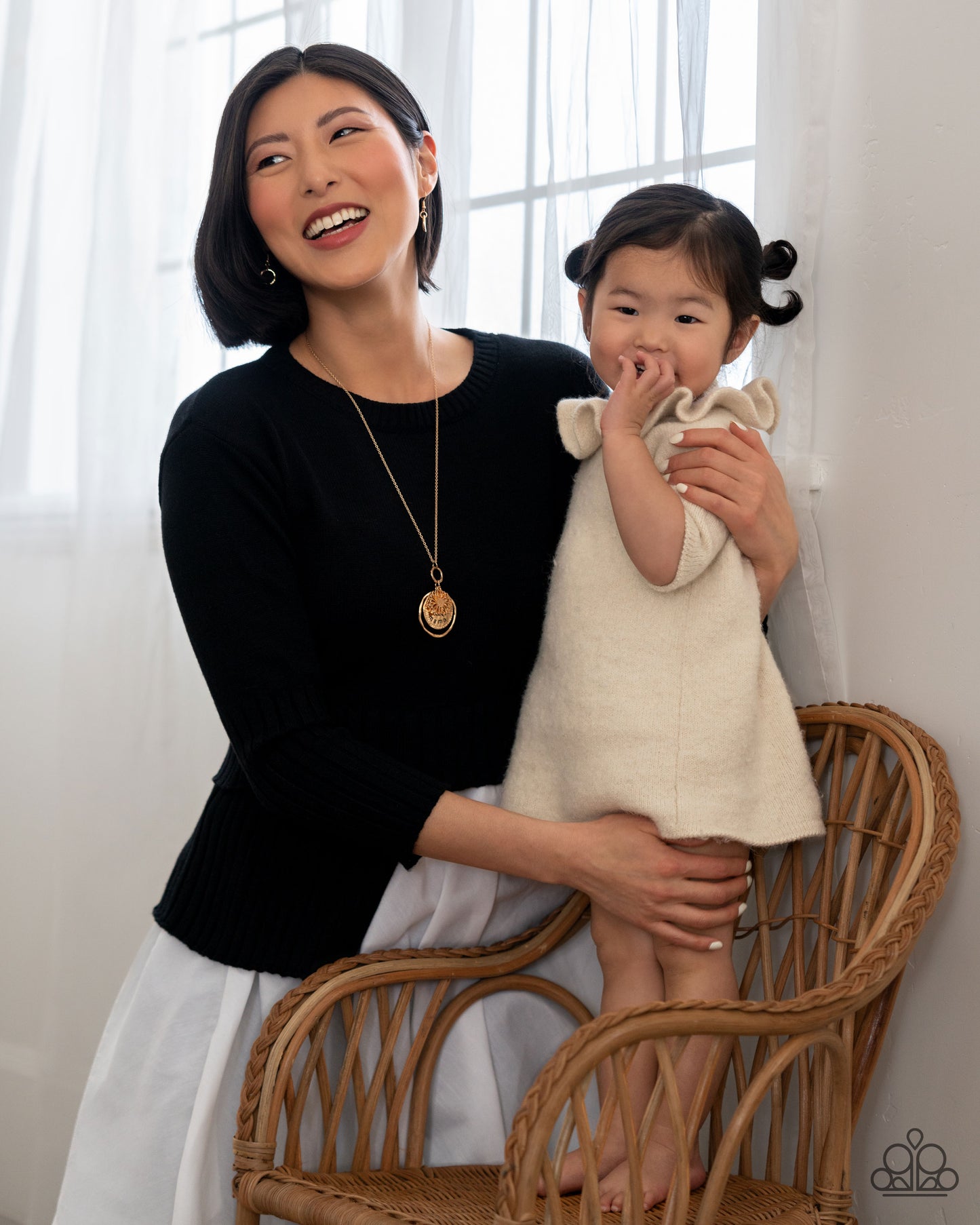 Flowers for Mama - Gold Necklace - Paparazzi - Dare2bdazzlin N Jewelry