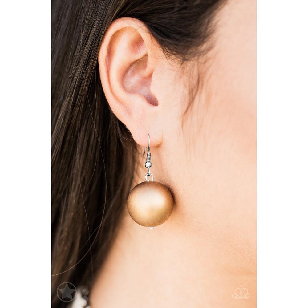 A Warm Welcome Necklace - Paparazzi - Dare2bdazzlin N Jewelry