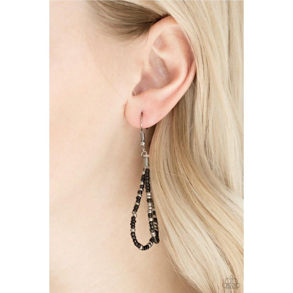City Catwalk Black Necklace - Paparazzi - Dare2bdazzlin N Jewelry