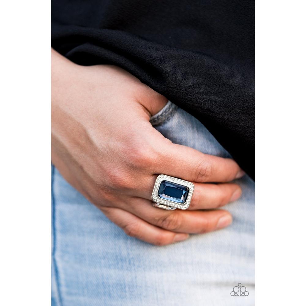 Crown Jewel Jubilee - Blue Ring - Paparazzi - Dare2bdazzlin N Jewelry