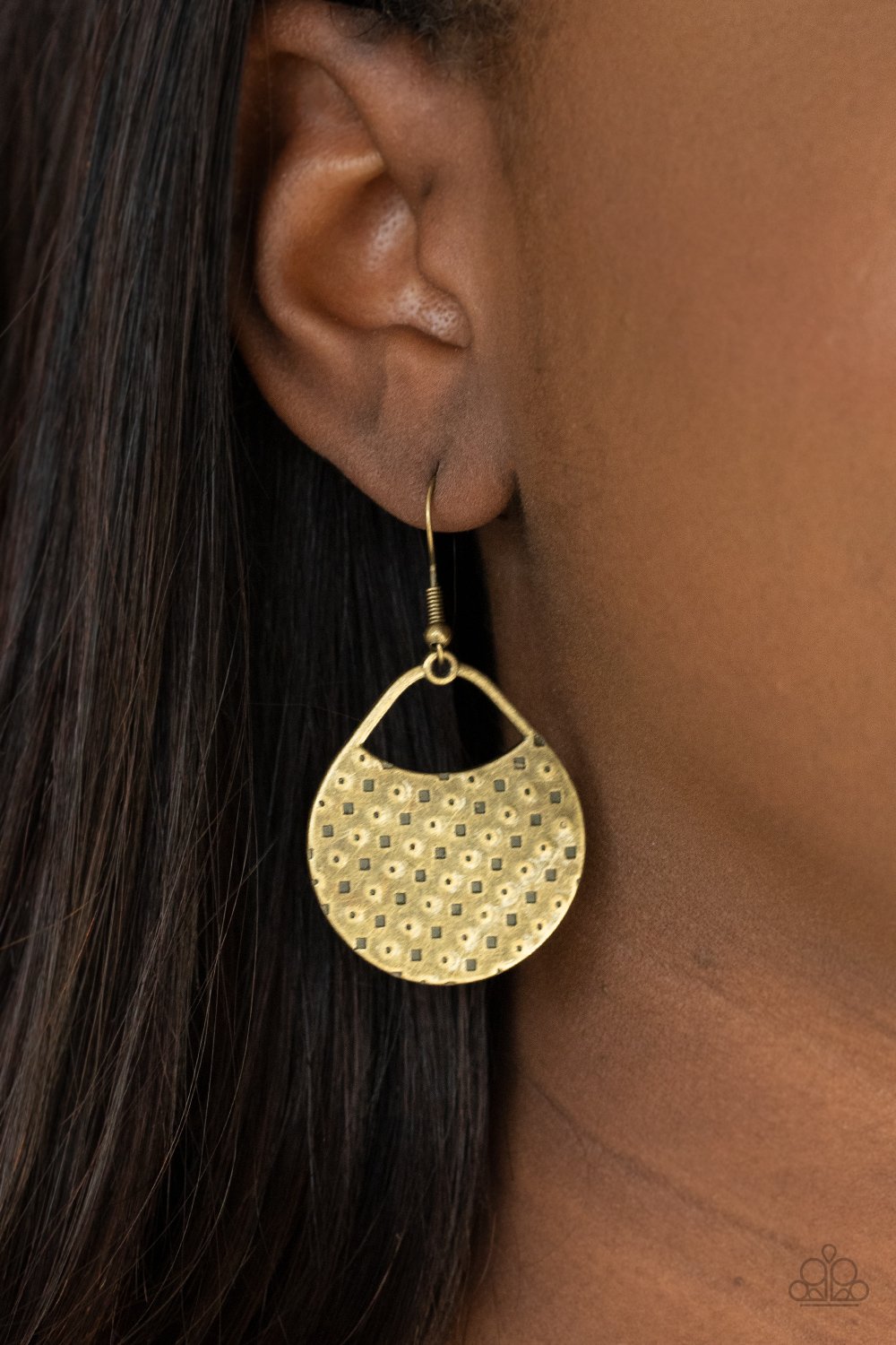 Im Sensing a Pattern Here - Brass Earring - Paparazzi - Dare2bdazzlin N Jewelry