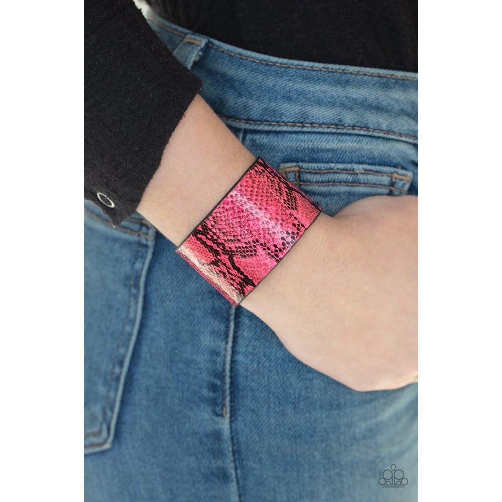 Its a Jungle Out There - Pink Bracelet - Paparazzi - Dare2bdazzlin N Jewelry