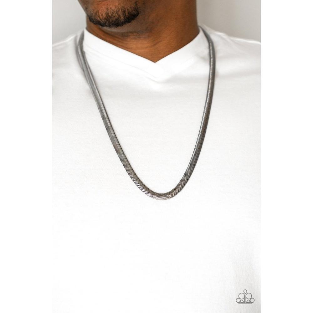 Kingpin - Black Necklace - Paparazzi - Dare2bdazzlin N Jewelry