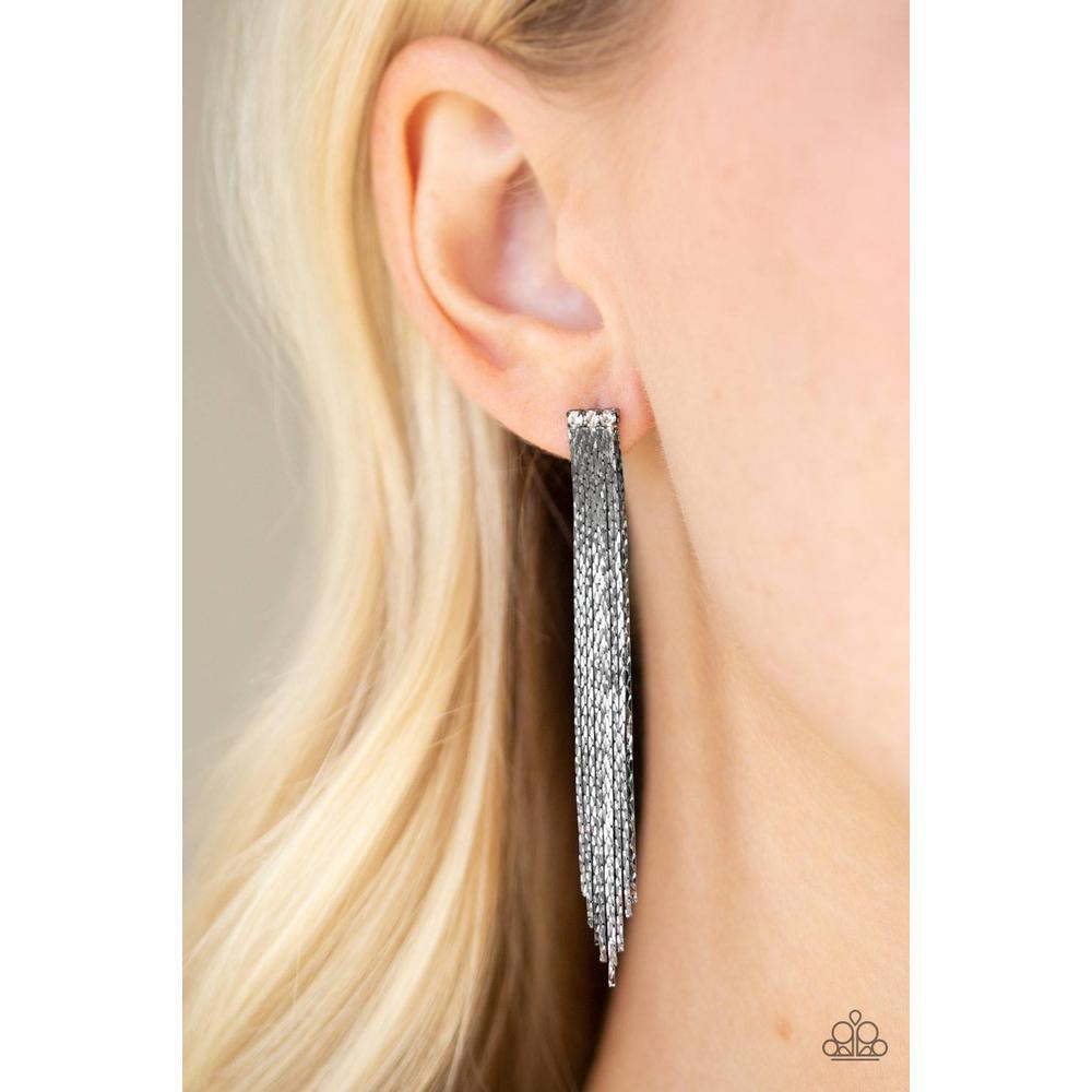 Night at the Oscars Black Earrings - Paparazzi - Dare2bdazzlin N Jewelry