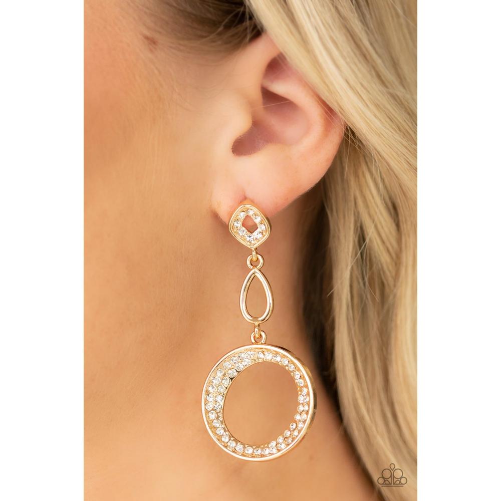 On The Glamour Scene - Gold Earrings - Paparazzi - Dare2bdazzlin N Jewelry