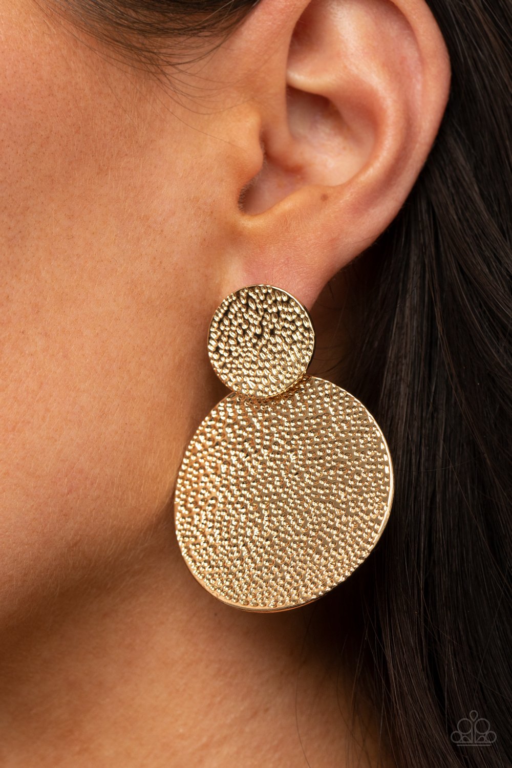 Refined Relic - Gold Earring - Paparazzi - Dare2bdazzlin N Jewelry