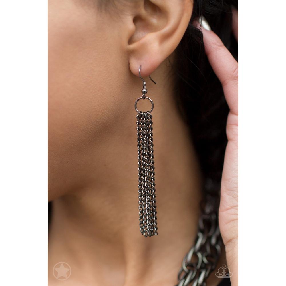 SCARFed for Attention - Gunmetal Necklace - Paparazzi - Dare2bdazzlin N Jewelry