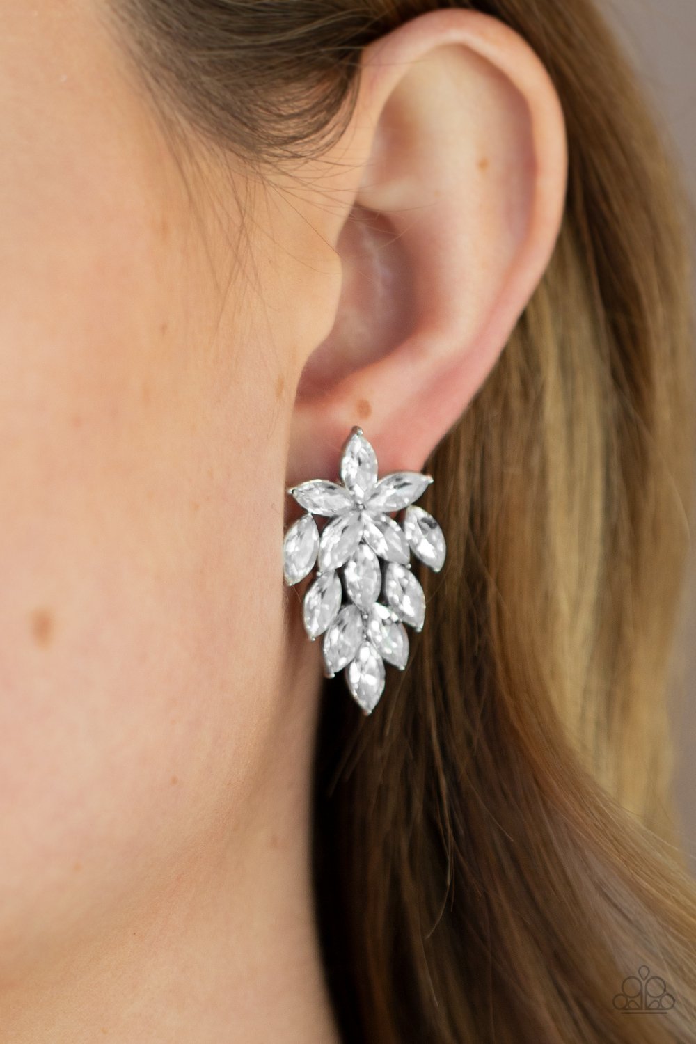 They See Me Glowin - White Earring - Paparazzi - Dare2bdazzlin N Jewelry