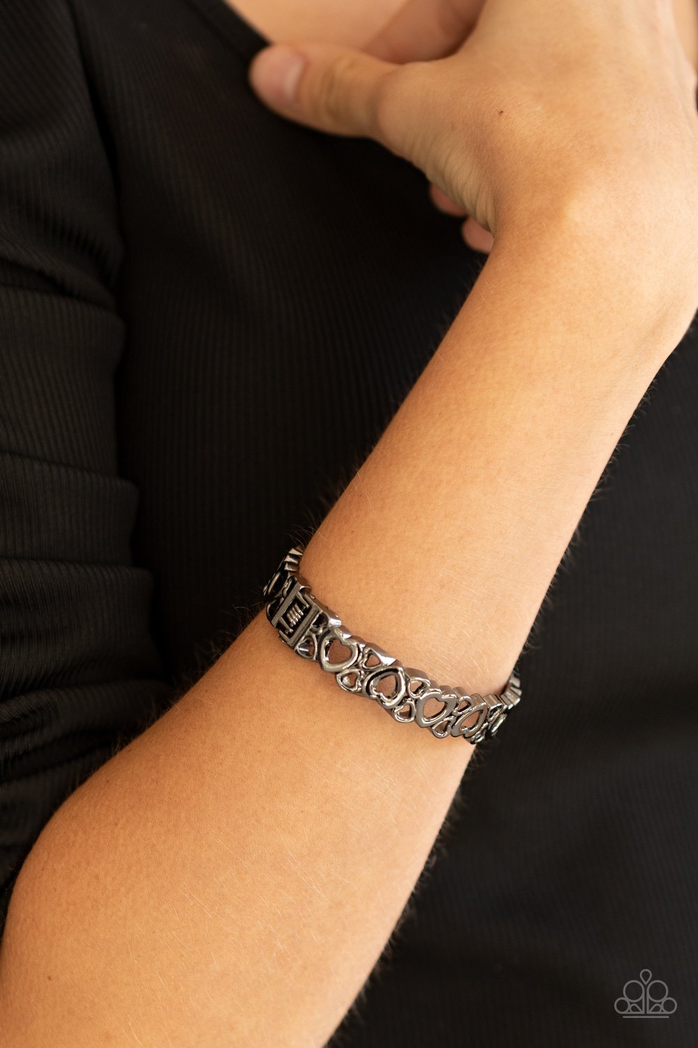 Your HEART The Lady! Black Bracelet - Paparazzi - Dare2bdazzlin N Jewelry