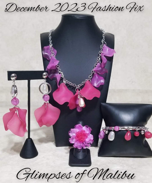 Glimpses of Malibu - Fashion Fix Set - December 2023 - Dare2bdazzlin N Jewelry