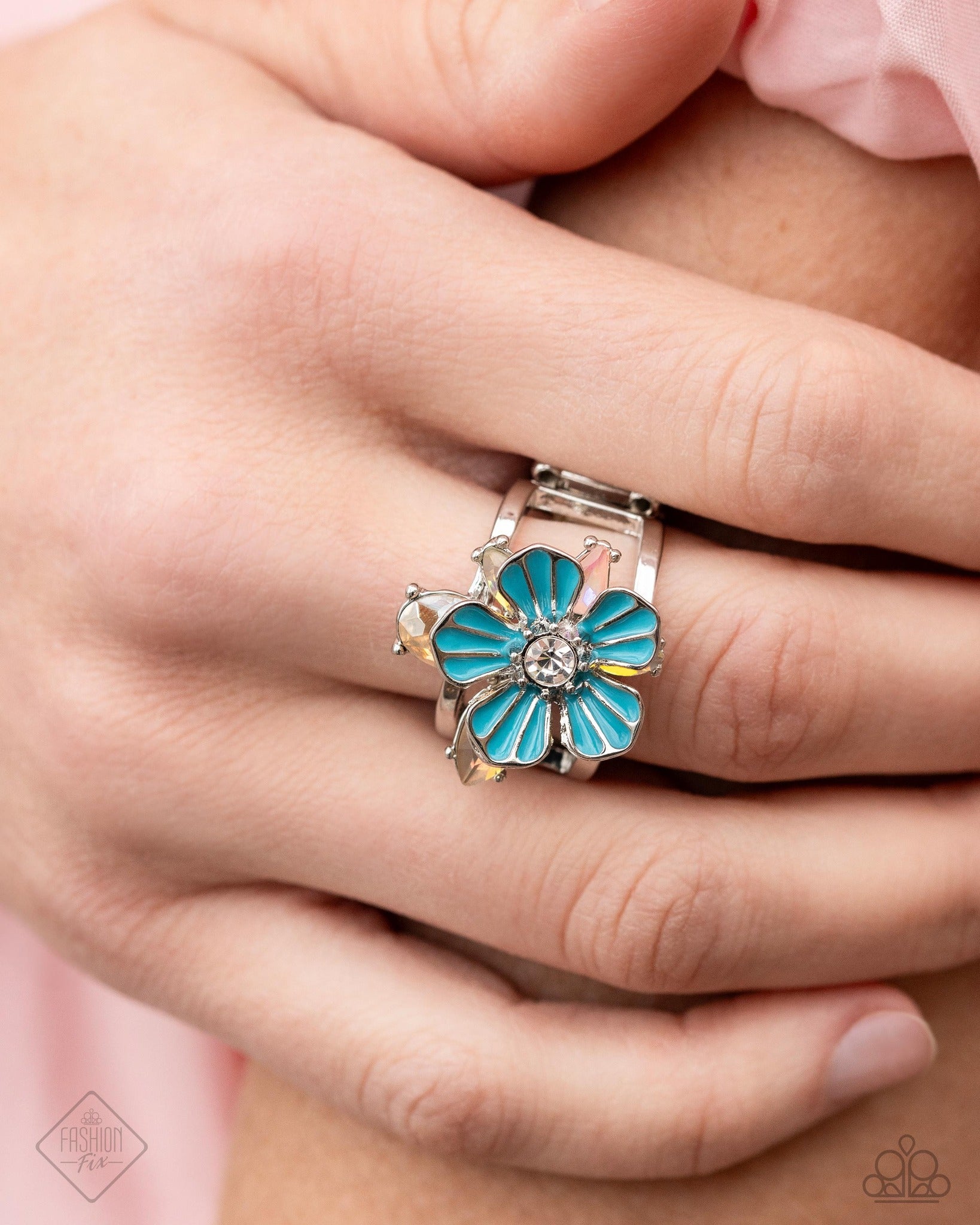 Glimpses of Malibu - Fashion Fix Set - June 2024 - Dare2bdazzlin N Jewelry