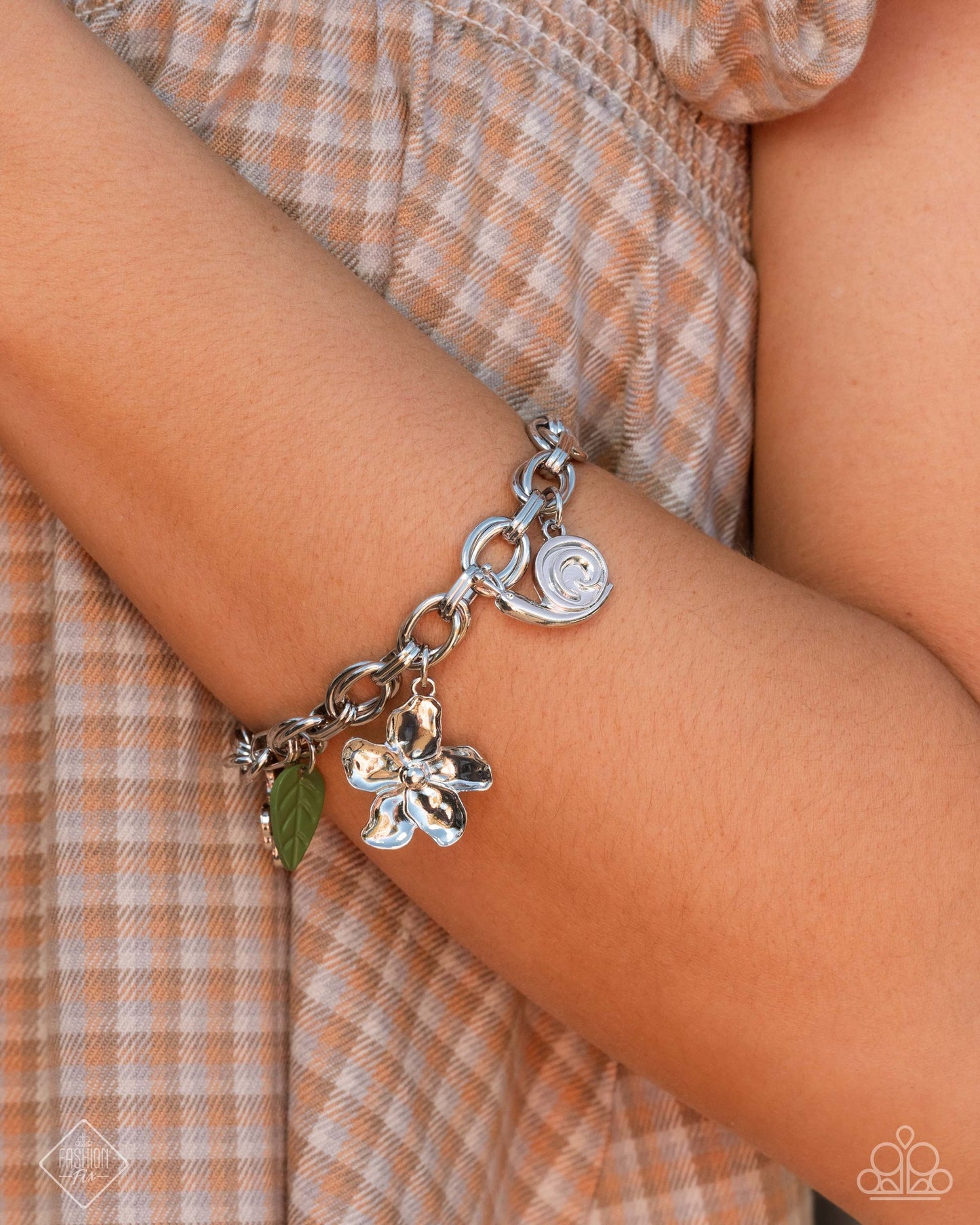 Glimpses of Malibu - Fashion Fix Set - March 2025 - Dare2bdazzlin N Jewelry