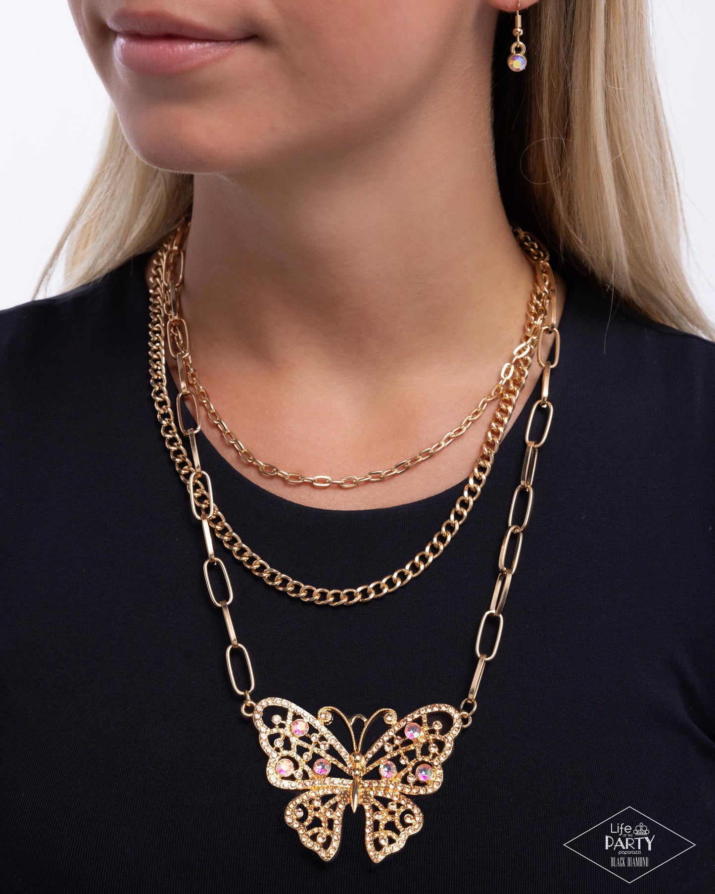 Winged Wonder - Gold - Dare2bdazzlin N Jewelry