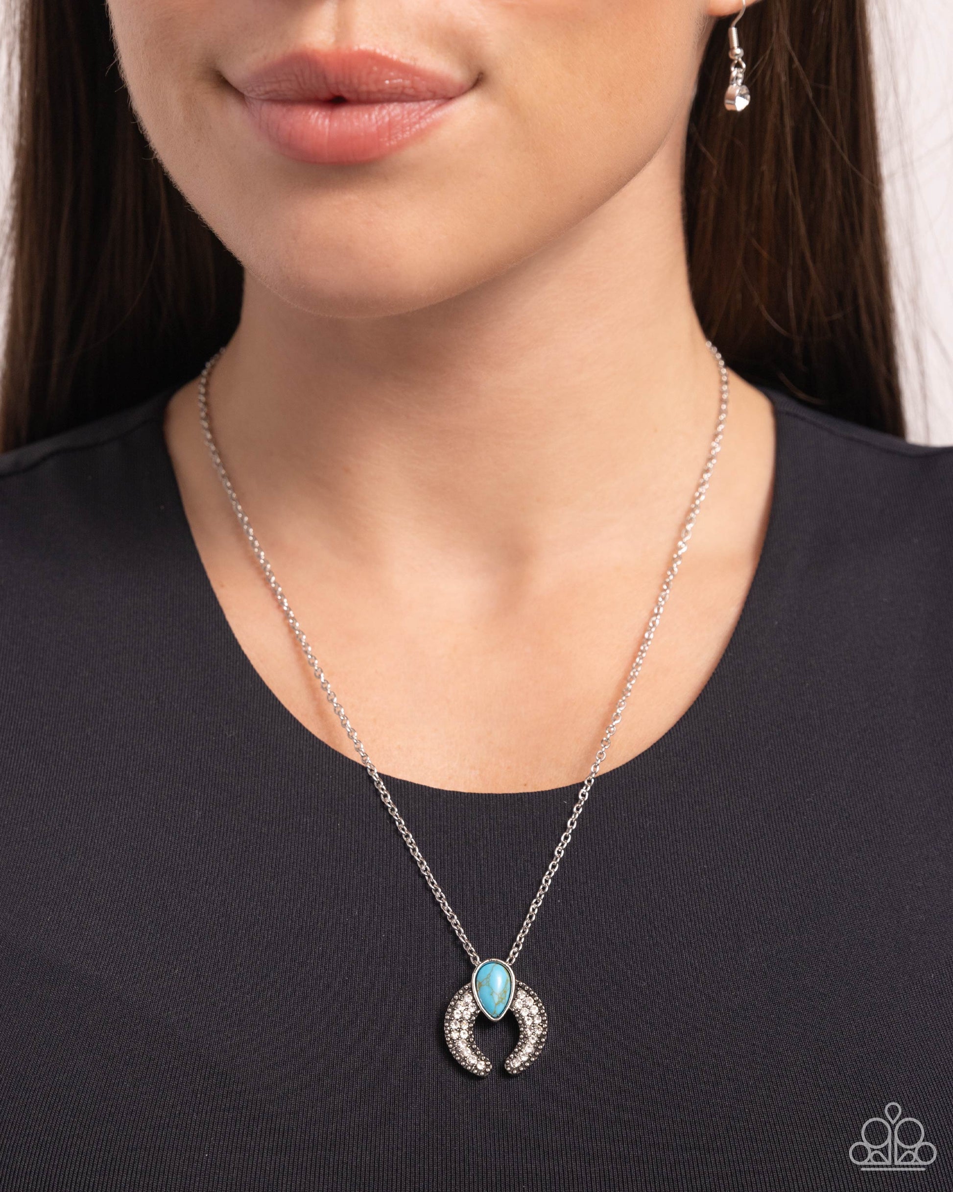 Horseshoe Haute - Blue Necklace - Paparazzi - Dare2bdazzlin N Jewelry