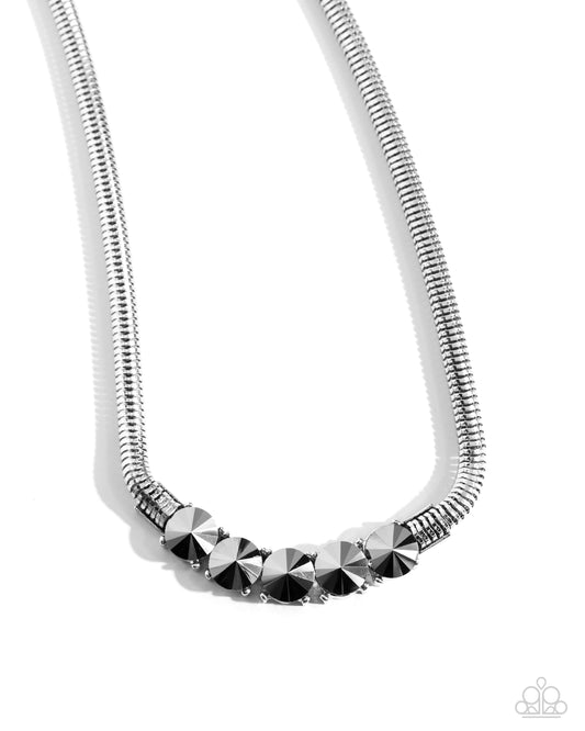 Musings Makeover - Silver Necklace - Paparazzi - Dare2bdazzlin N Jewelry