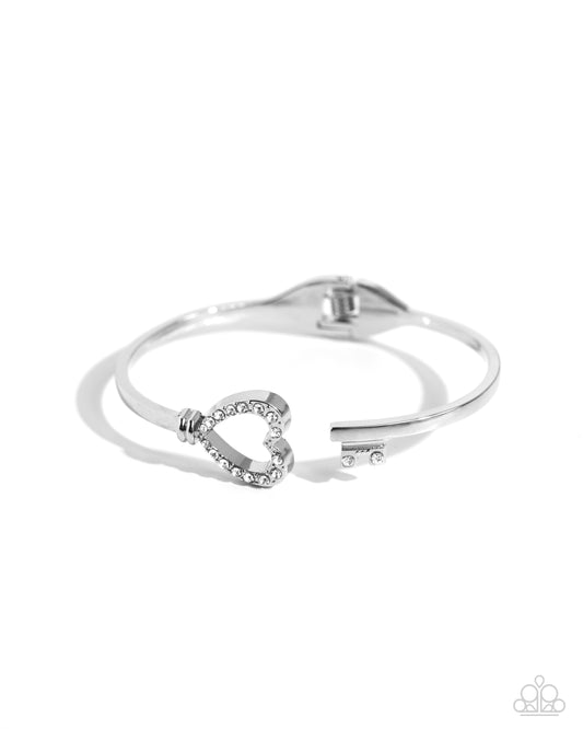The Key to Romance - White Bracelet - Paparazzi - Dare2bdazzlin N Jewelry
