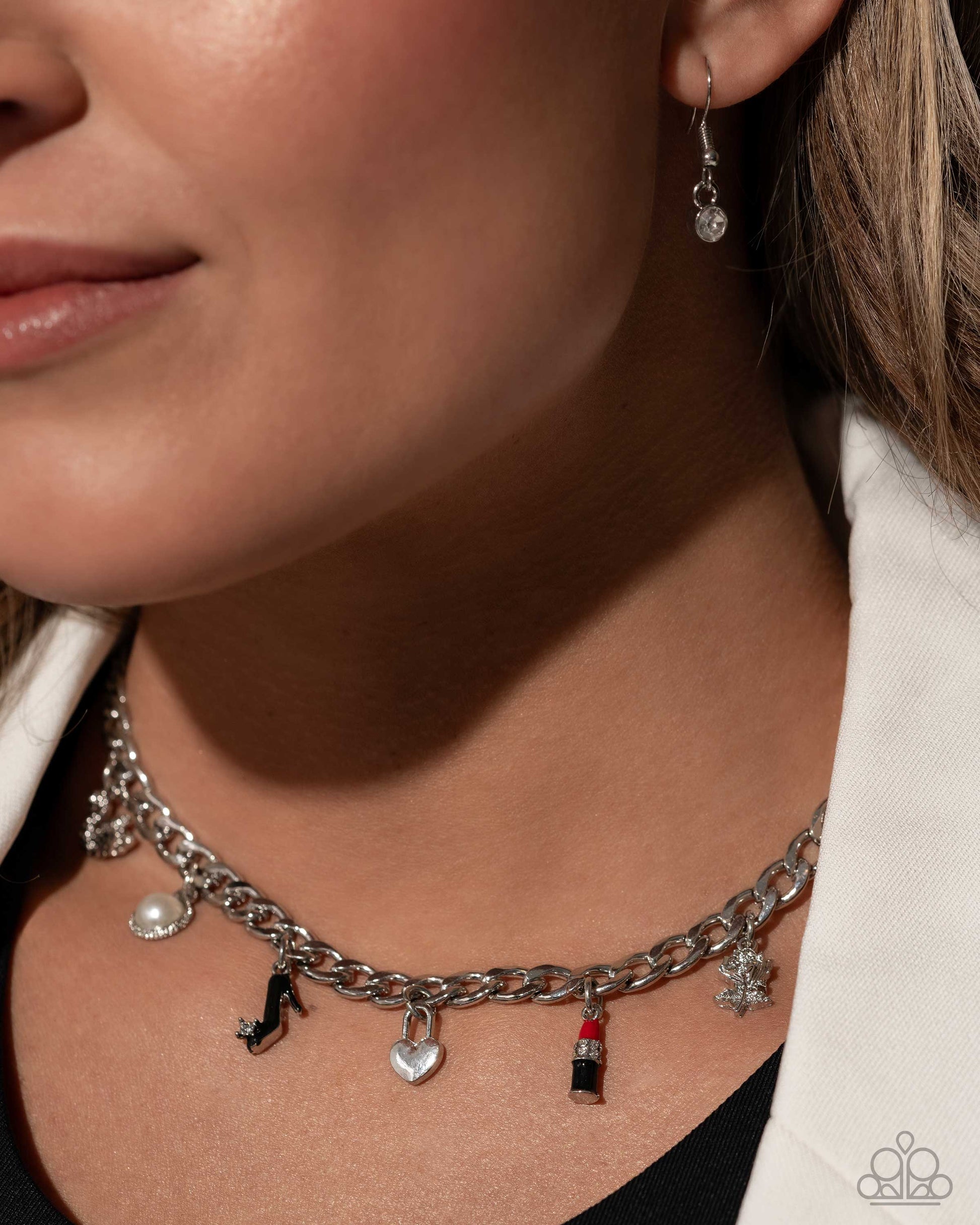 Shopaholic Slay - Red Necklace - Paparazzi - Dare2bdazzlin N Jewelry