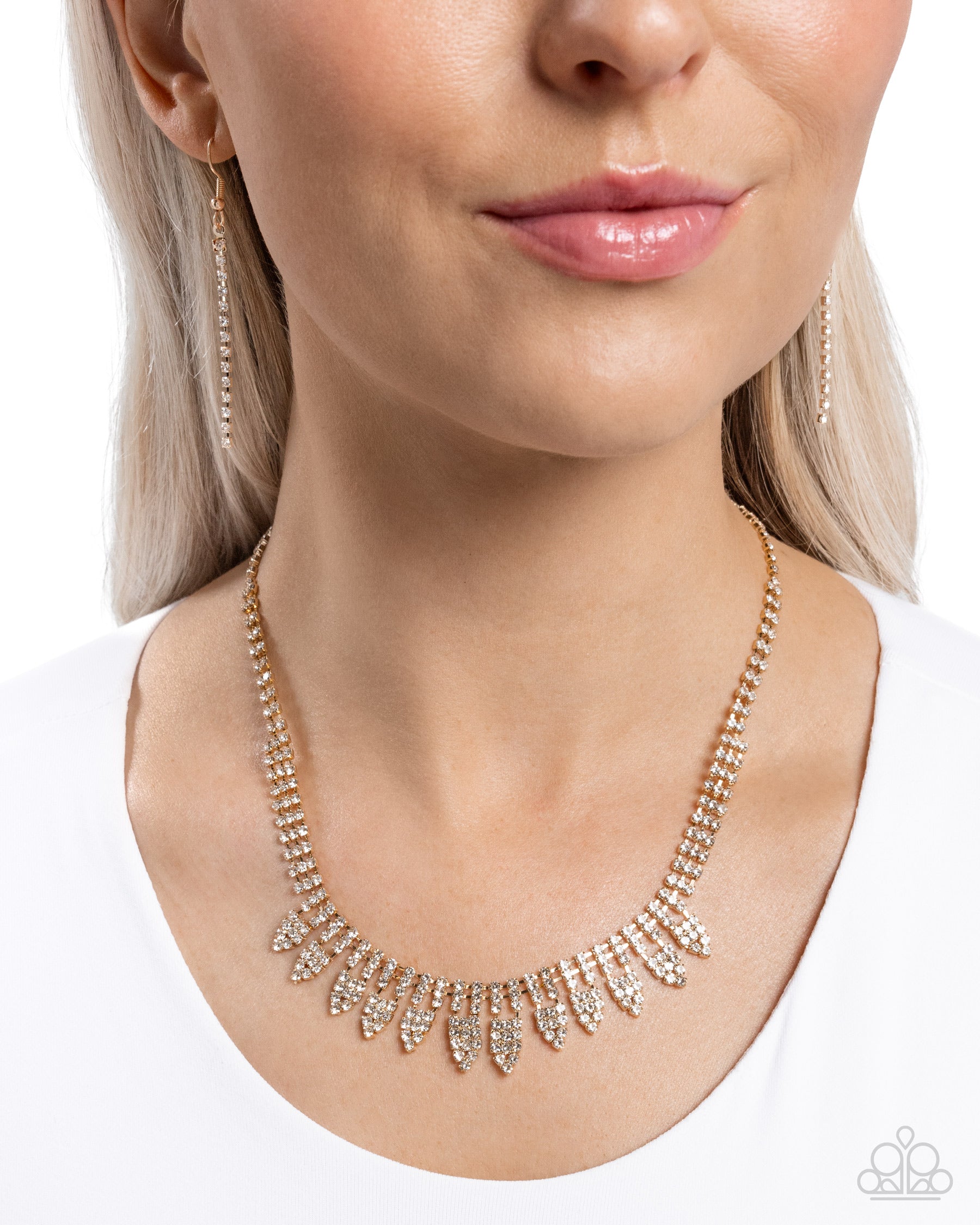 Piercing Passion - Gold Necklace - Paparazzi - Dare2bdazzlin N Jewelry