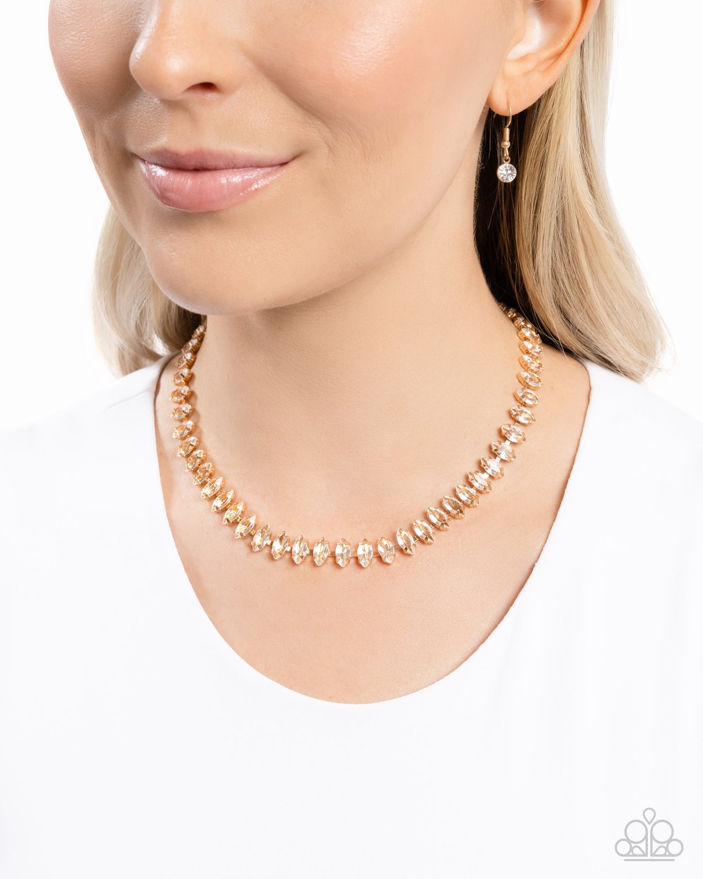 Glittery Genre - Gold Necklace - Paparazzi - Dare2bdazzlin N Jewelry