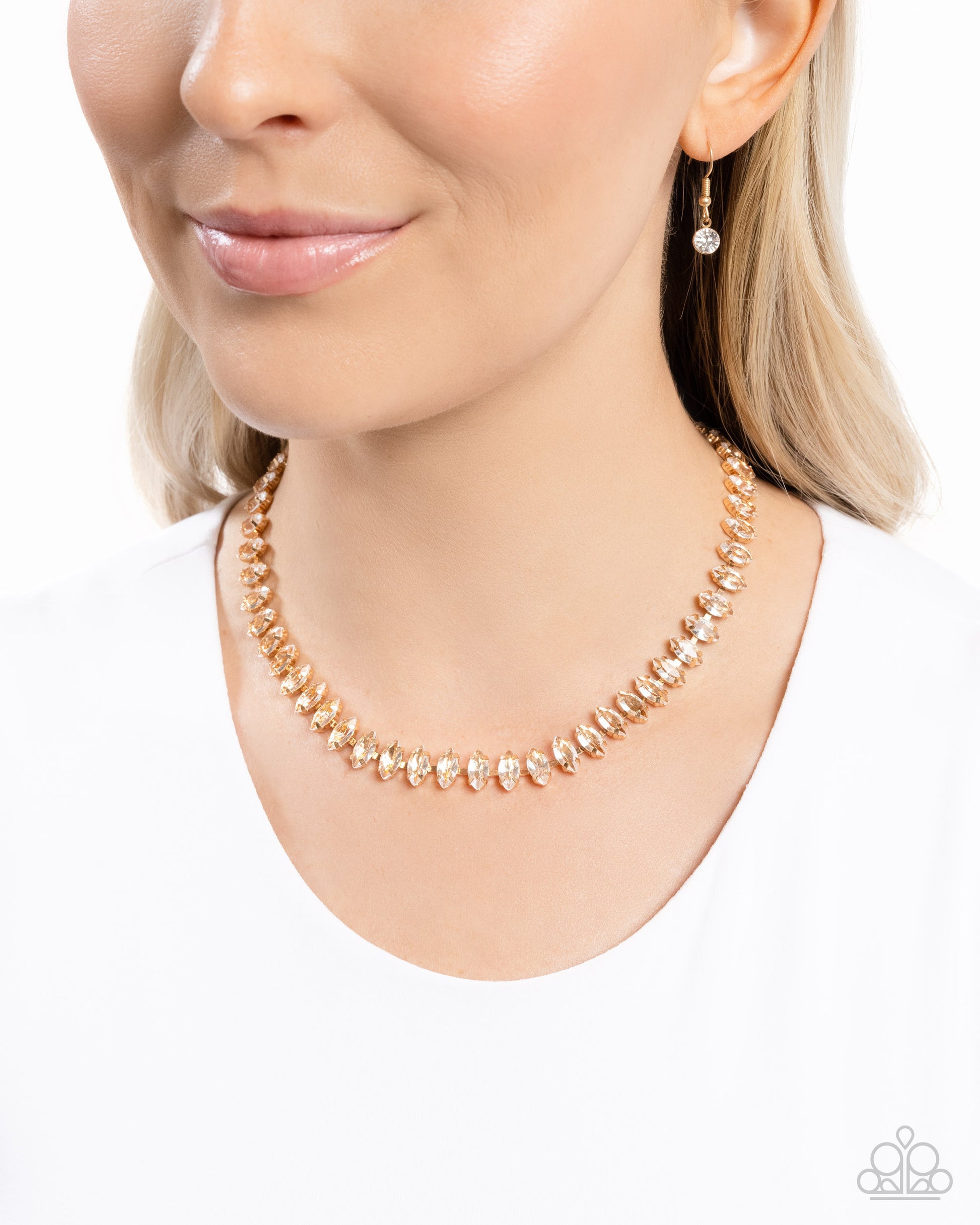 Glittery Genre - Gold Necklace - Paparazzi - Dare2bdazzlin N Jewelry