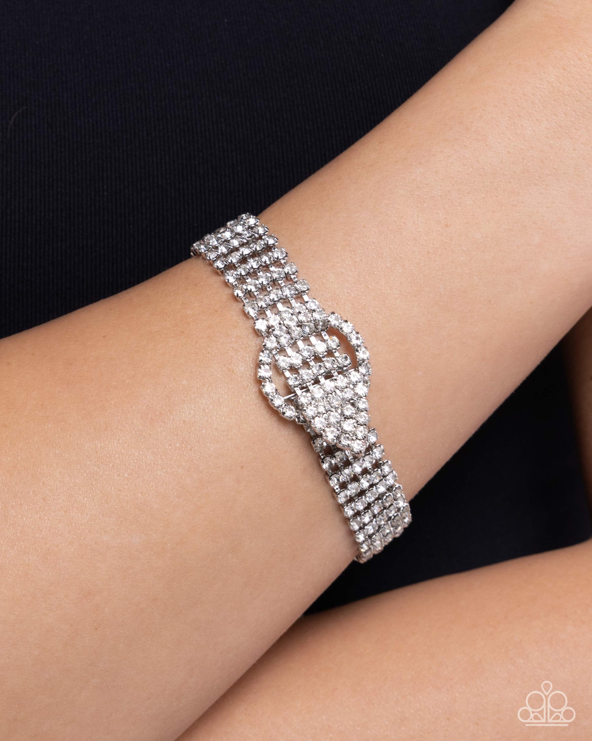 Musings Magic - White Bracelet - Paparazzi - Dare2bdazzlin N Jewelry