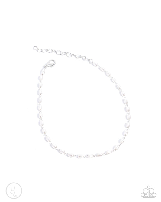 Pearl Purpose - White Anklet - Paparazzi - Dare2bdazzlin N Jewelry