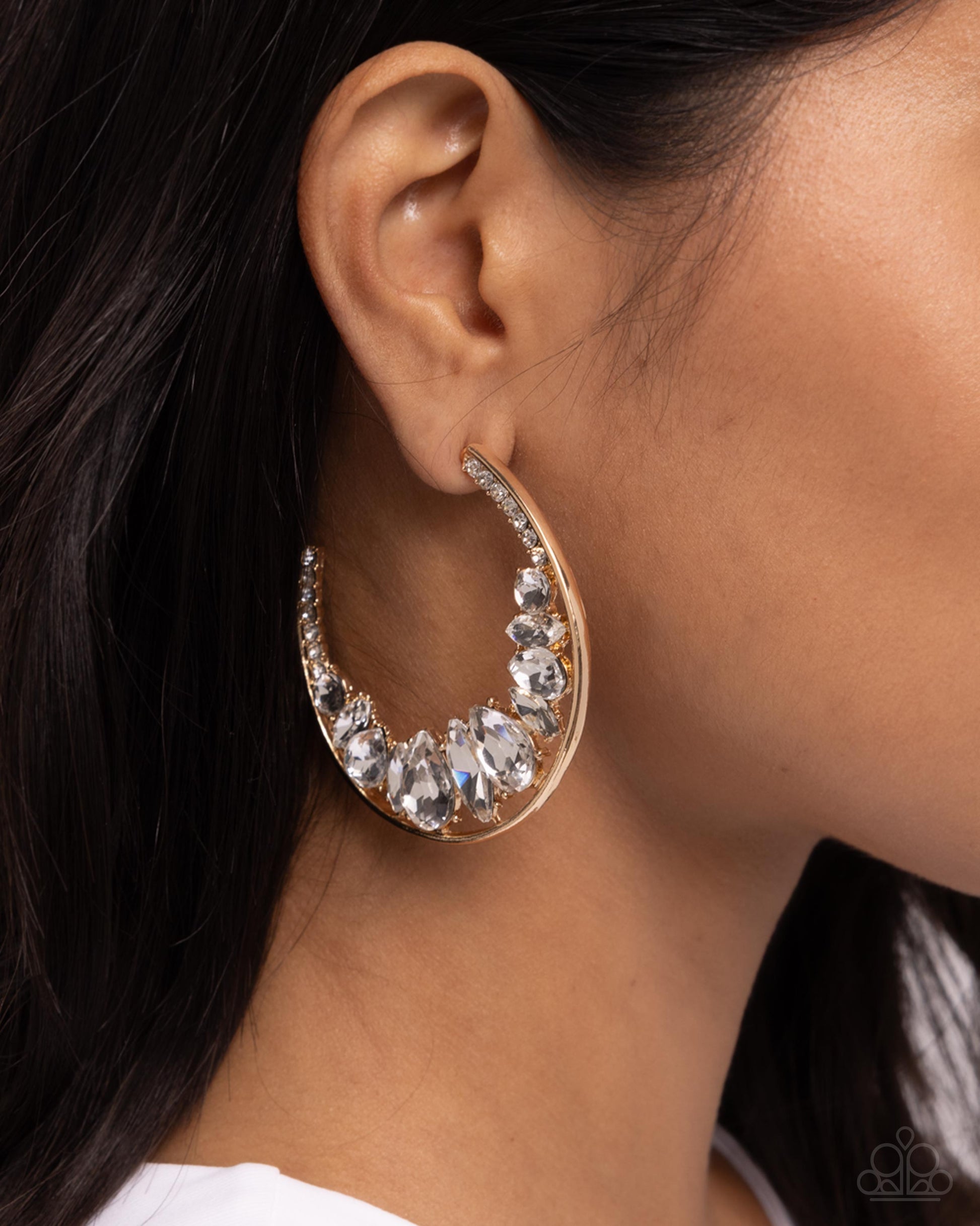 Refined Rewind - Gold - Dare2bdazzlin N Jewelry