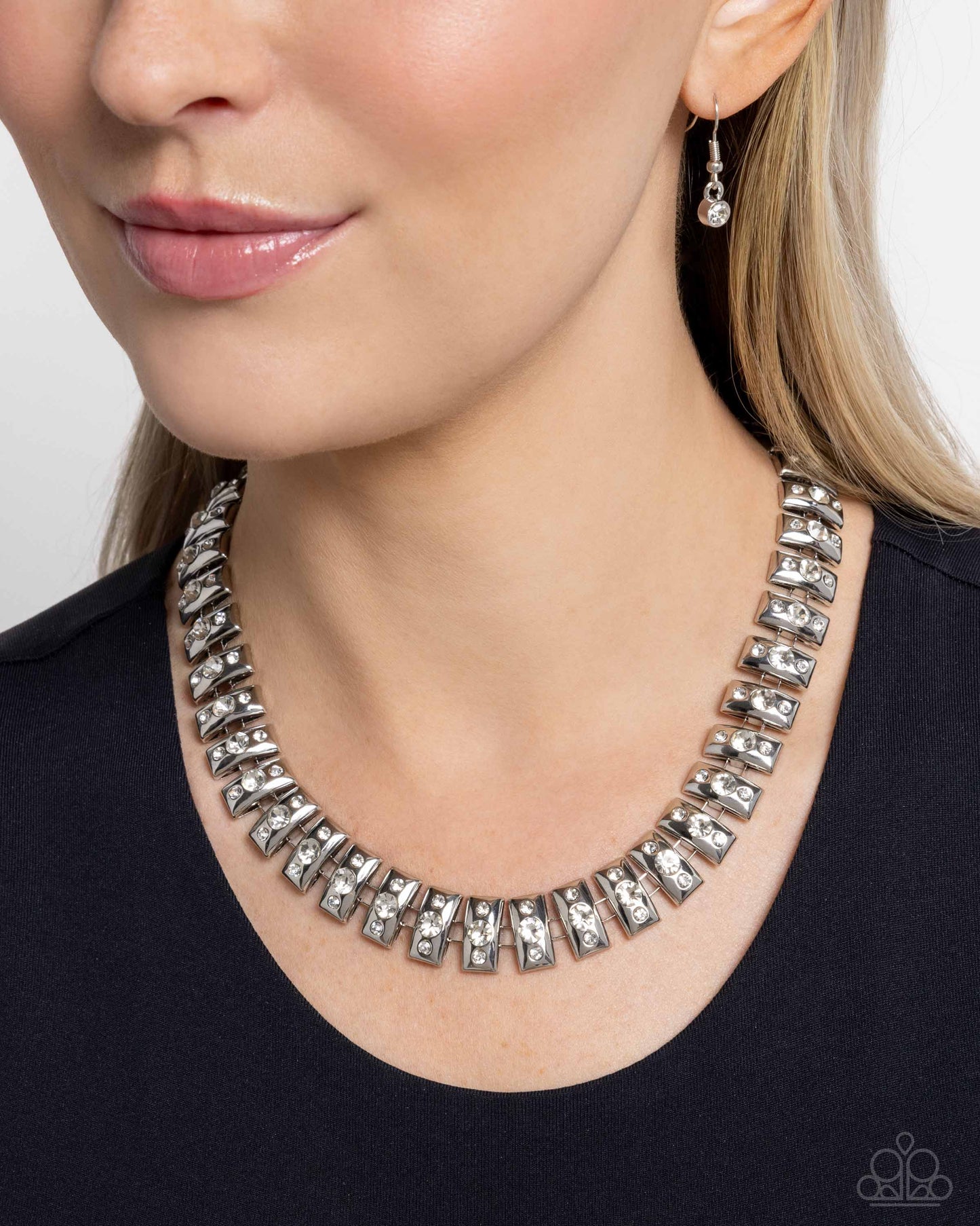 Officially Opulent - White Necklace - Paparazzi - Dare2bdazzlin N Jewelry
