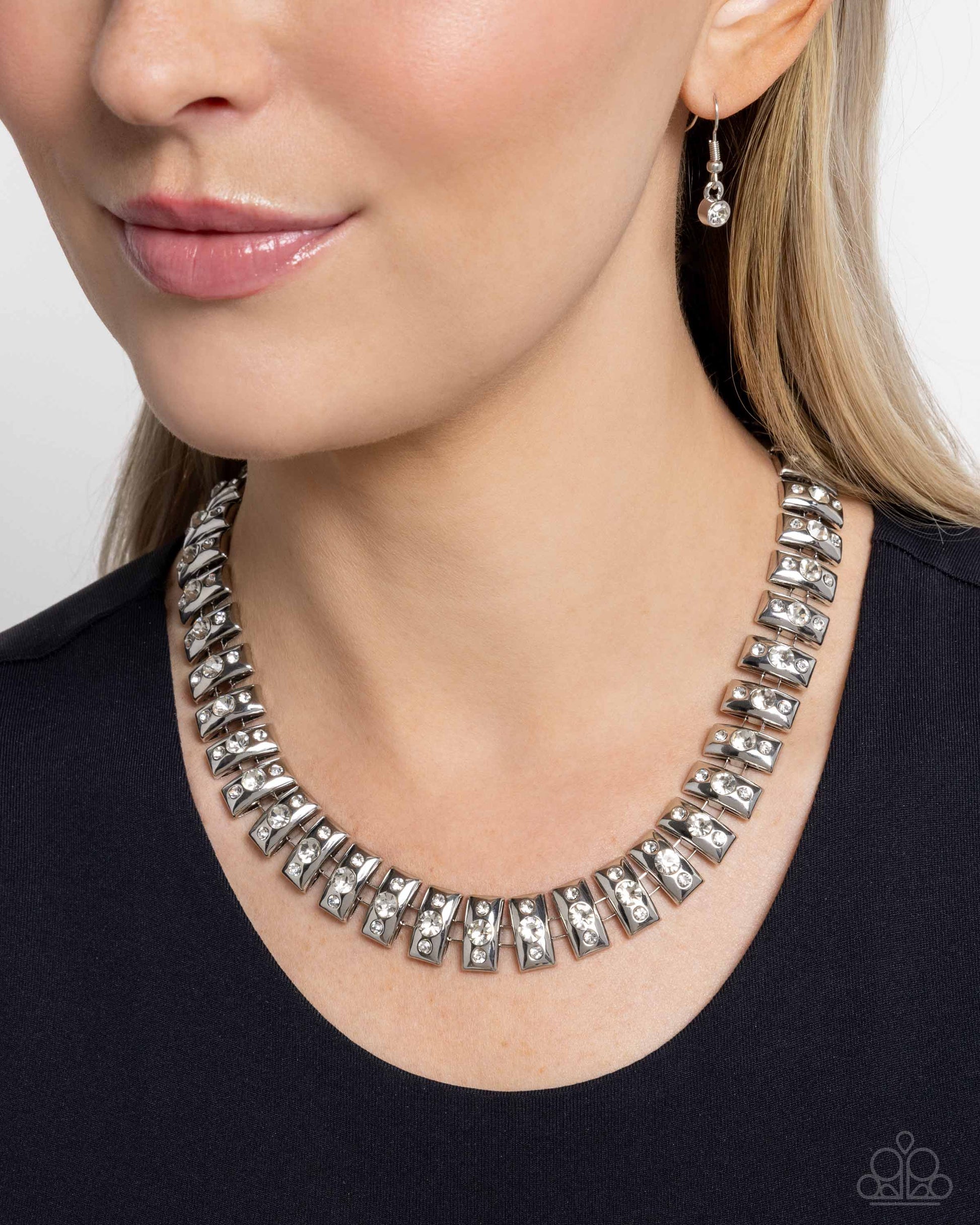 Officially Opulent - White Necklace - Paparazzi - Dare2bdazzlin N Jewelry