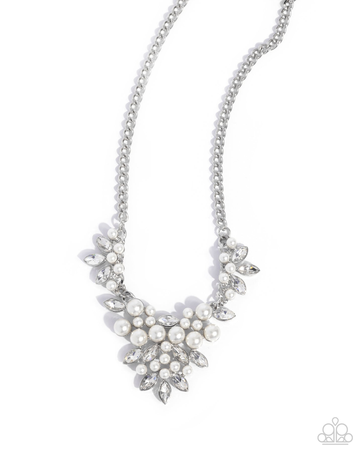 Fresh Facets - White Necklace - Paparazzi - Dare2bdazzlin N Jewelry
