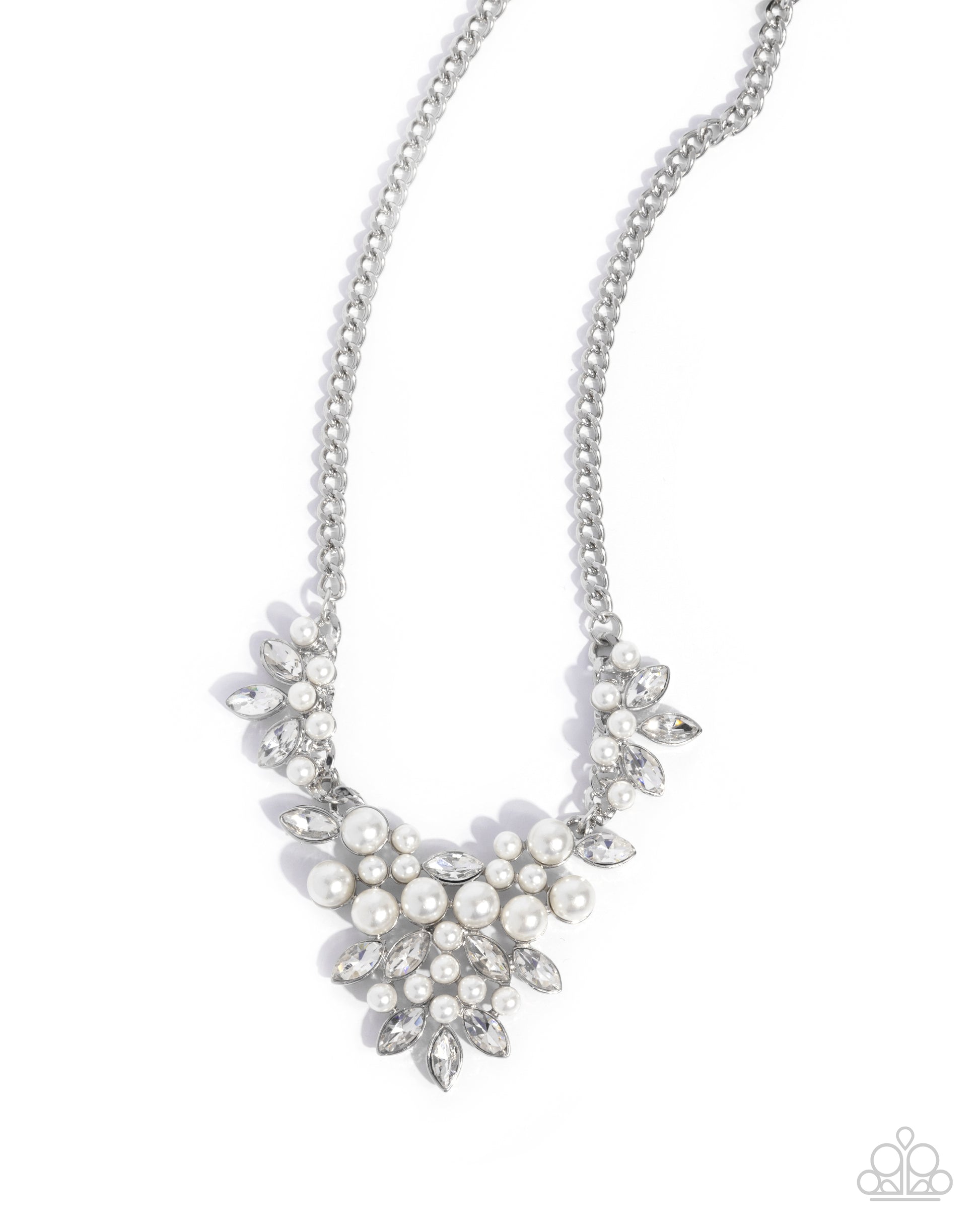 Fresh Facets - White Necklace - Paparazzi - Dare2bdazzlin N Jewelry