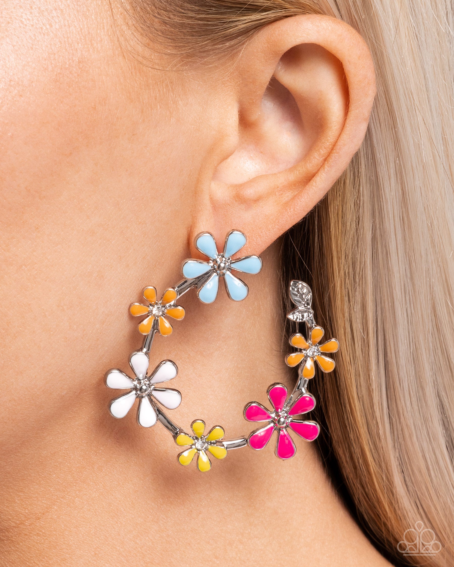 Wreathed Welcome - Multi Post Earring - Paparazzi - Dare2bdazzlin N Jewelry
