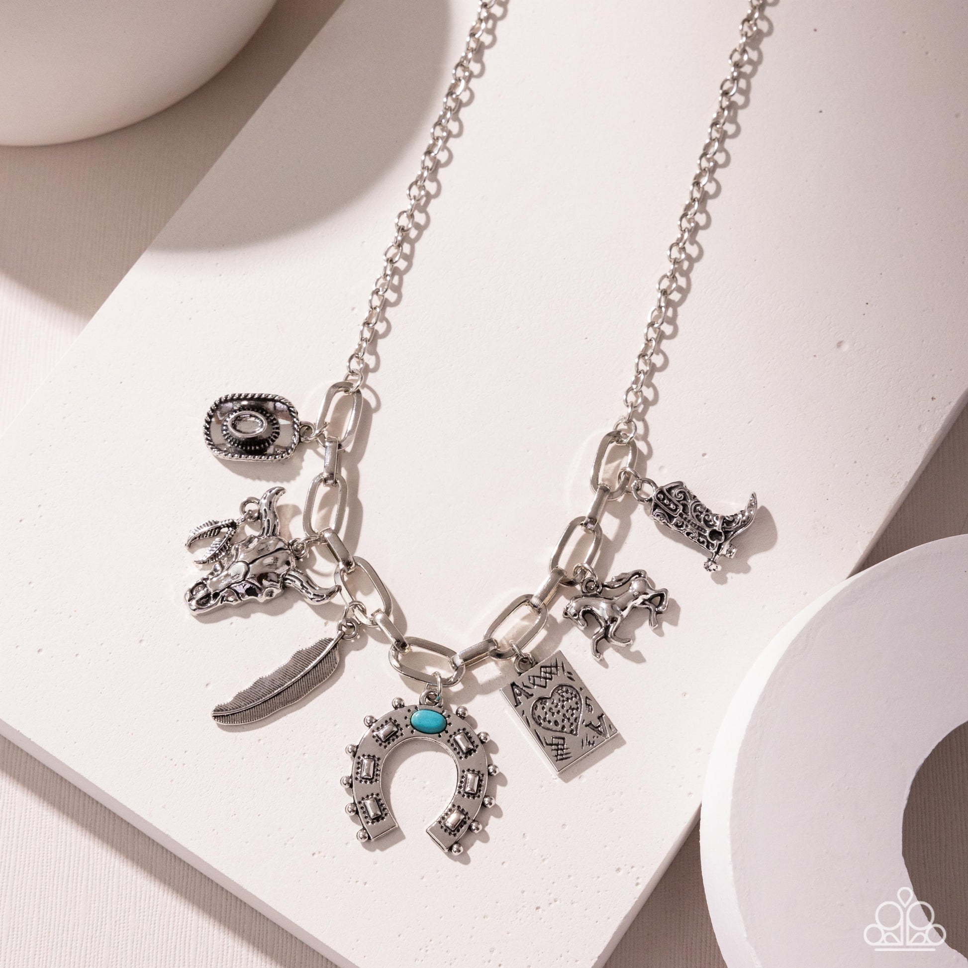 Saloon Girl - Blue Necklace - Paparazzi - Dare2bdazzlin N Jewelry