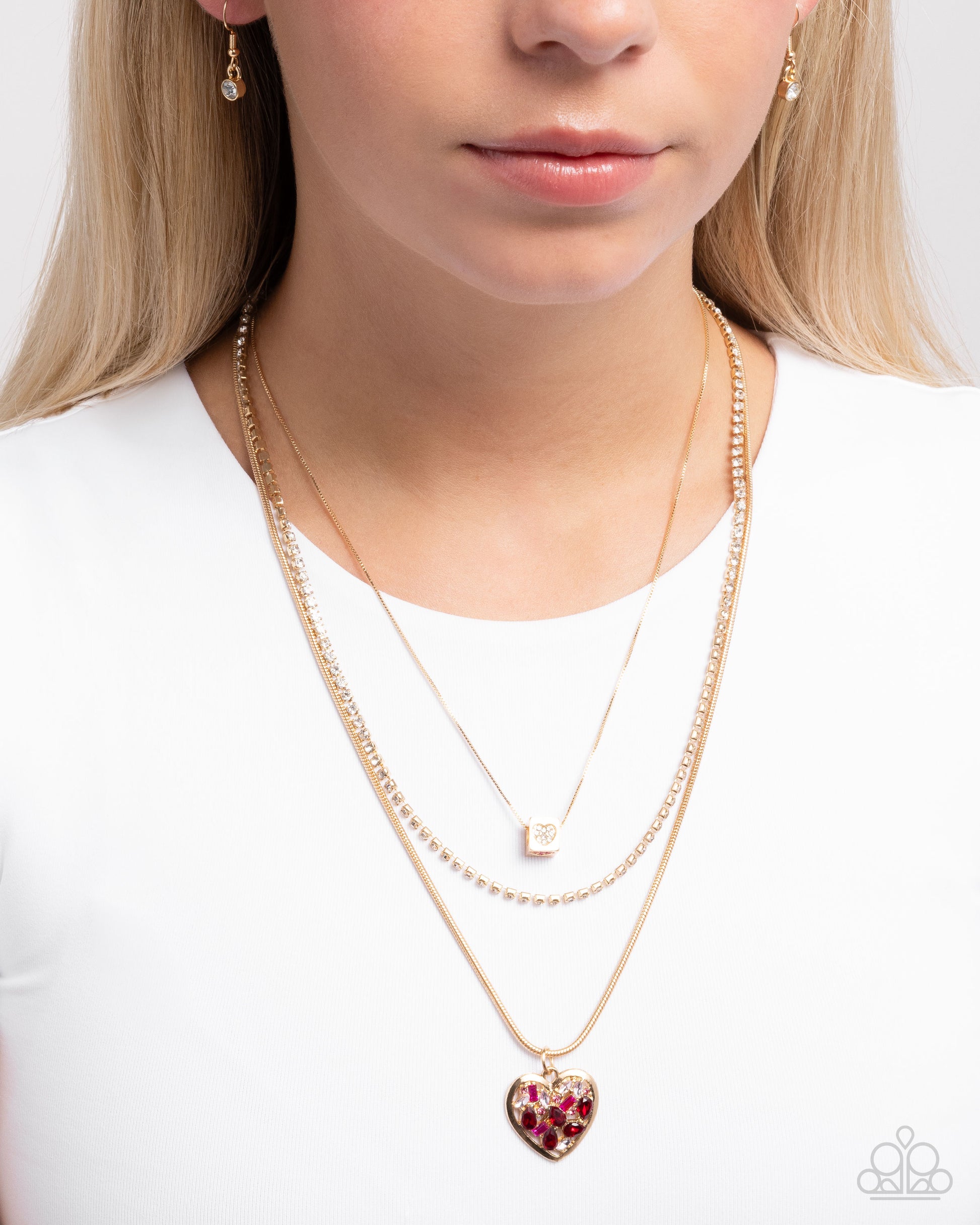Seize the Sides - Gold Necklace - Paparazzi - Dare2bdazzlin N Jewelry