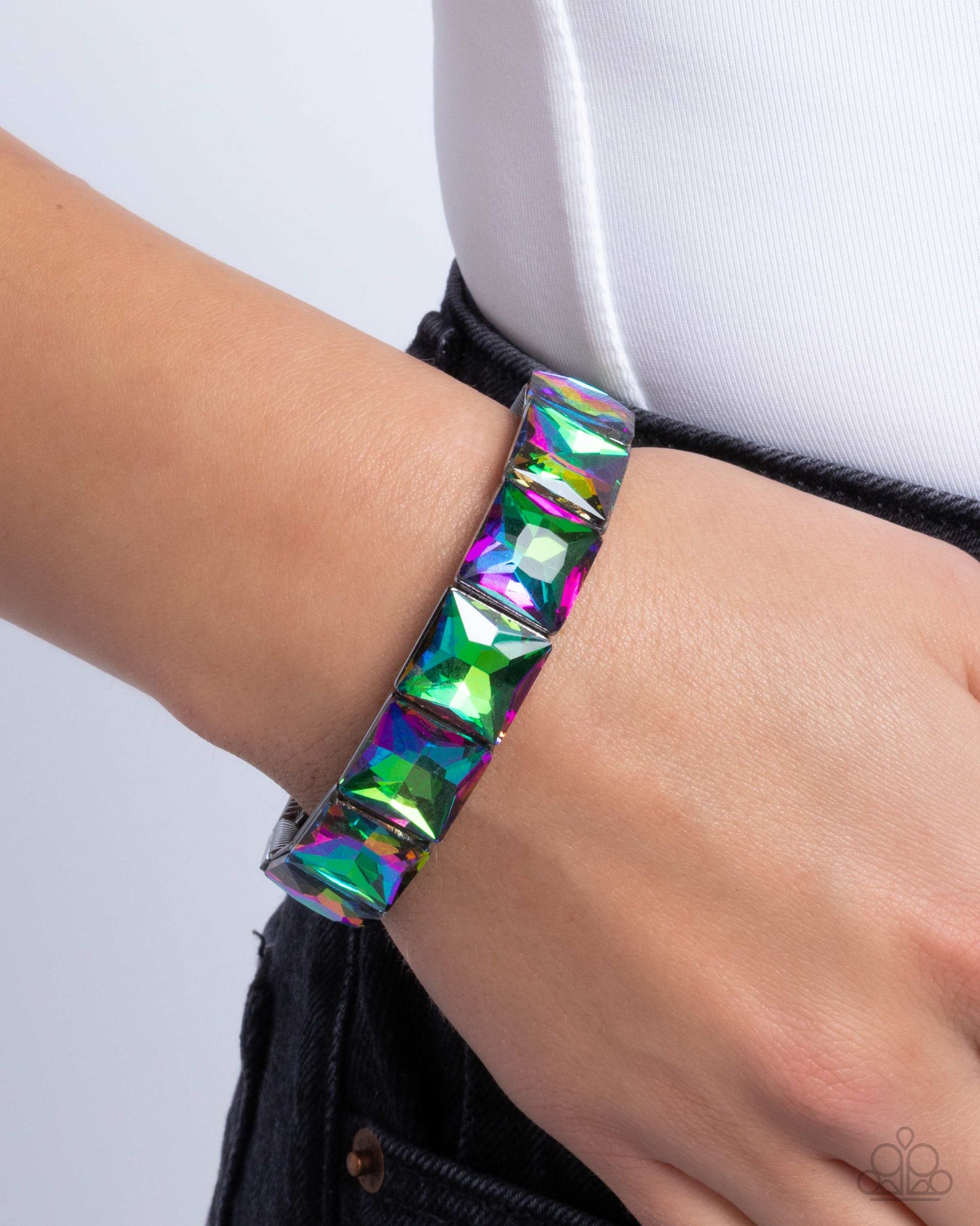 Upscale Funk - Multi Bracelet - Paparazzi - Dare2bdazzlin N Jewelry