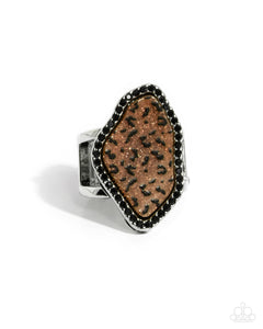 Sporadic Stone - Brown Ring - Paparazzi