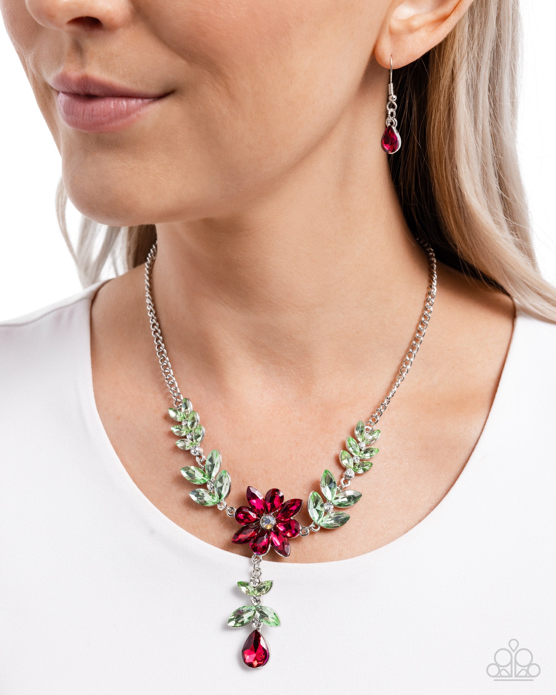 Bouquet Backdrop - Pink Necklace - Paparazzi - Dare2bdazzlin N Jewelry
