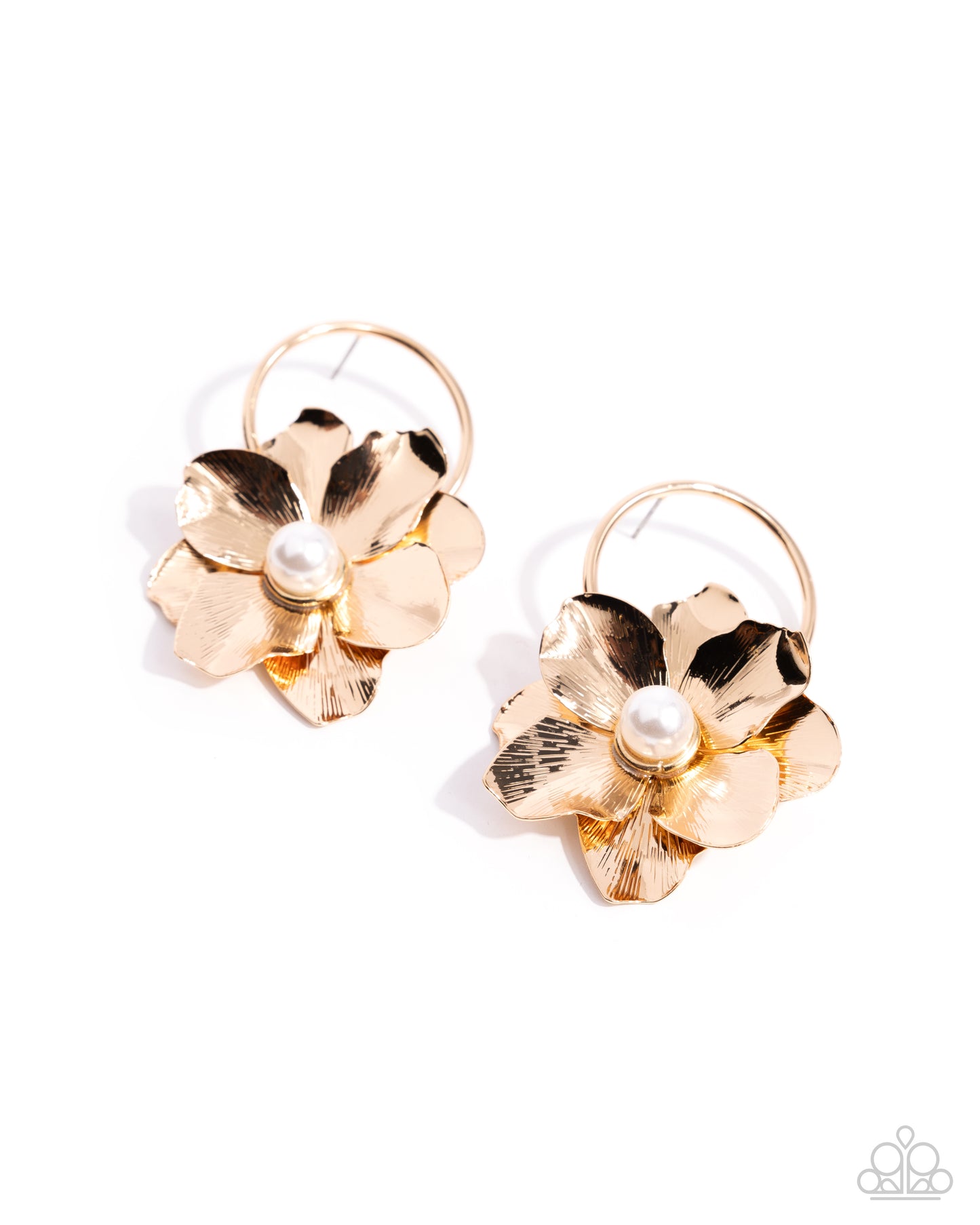 Backyard Bling - Gold Post Earring - Paparazzi - Dare2bdazzlin N Jewelry
